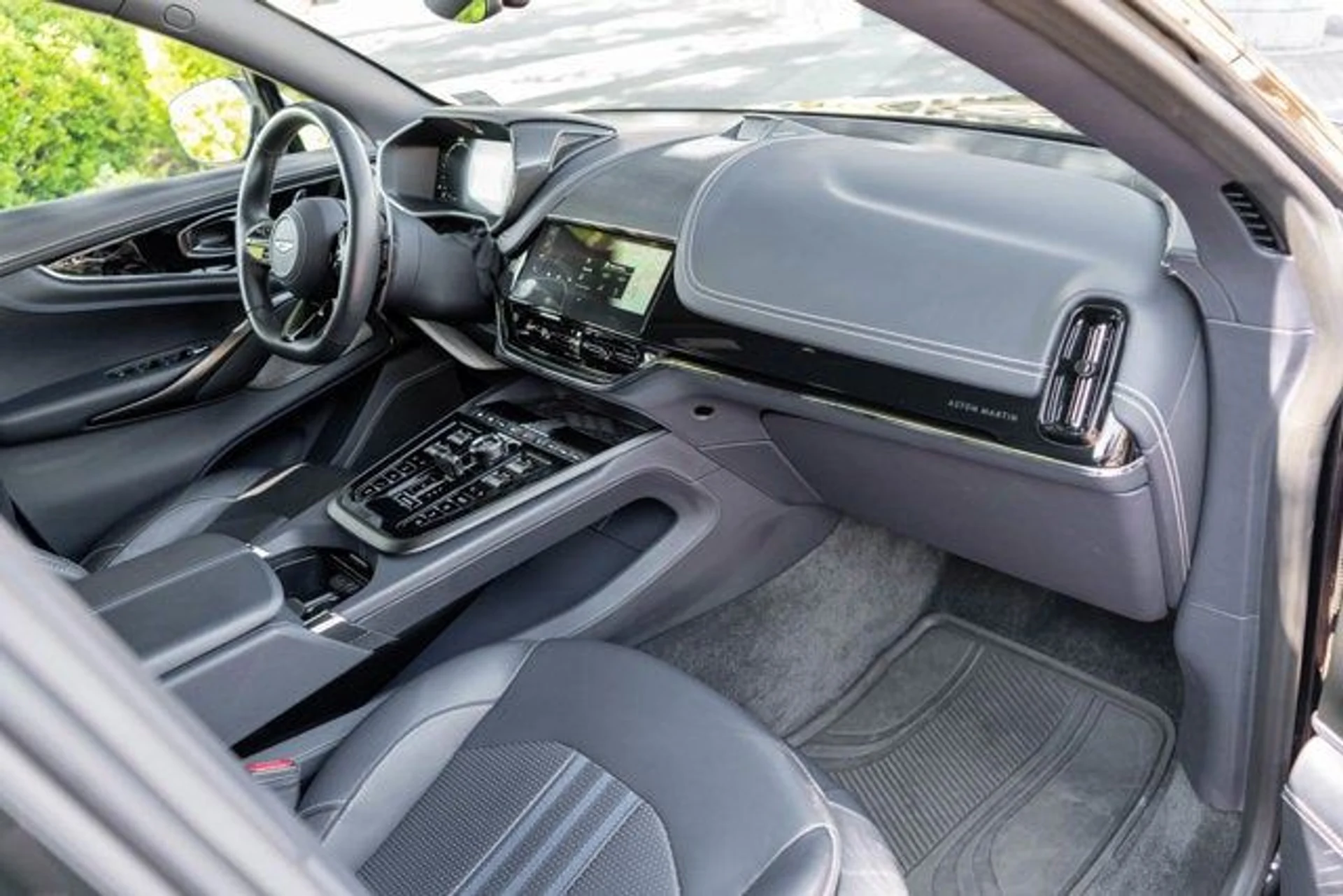 mph013_4020478812_14_651a26e3dd