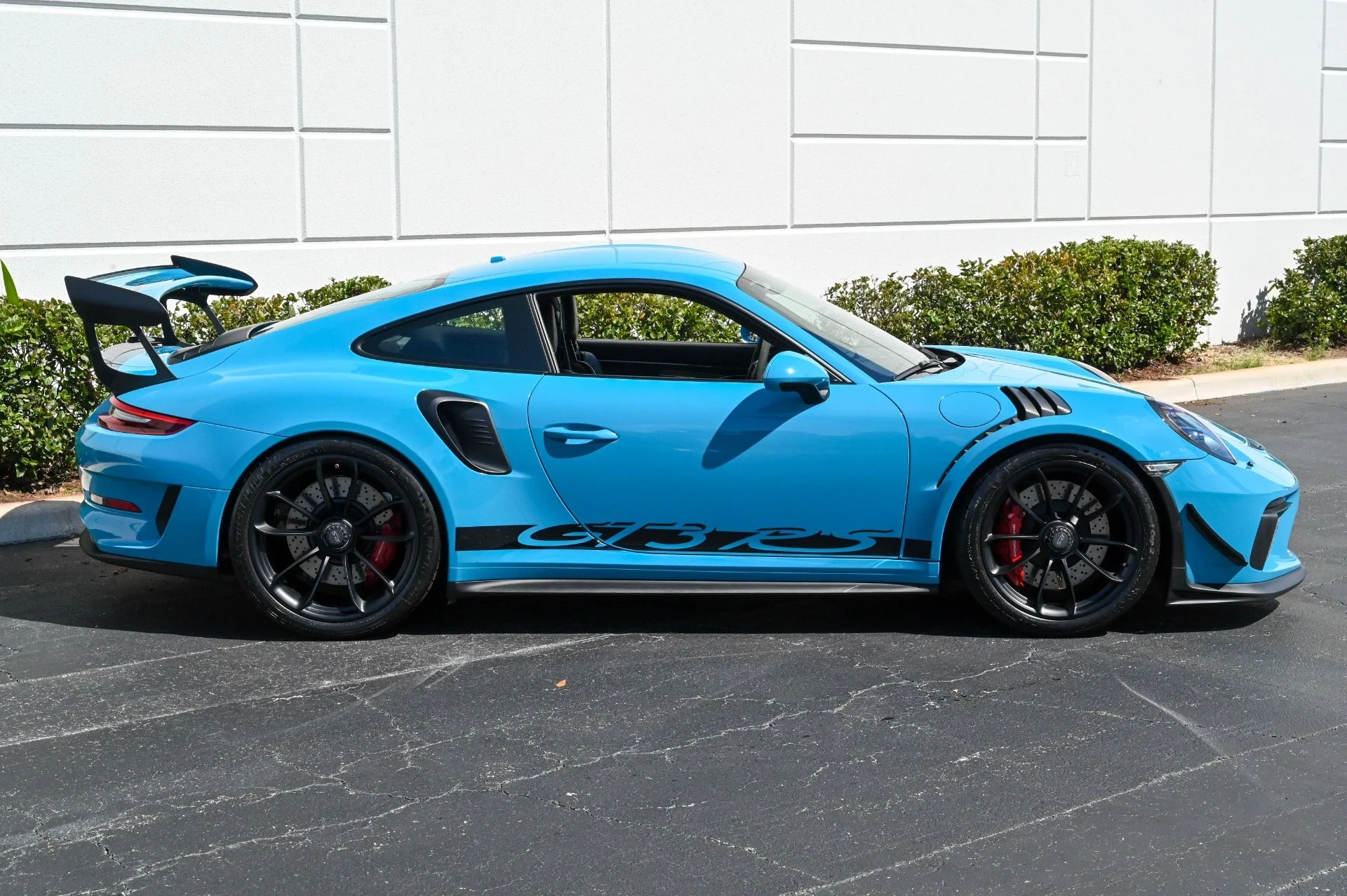 mph013_4026668393_Used_2019_Porsche_911_GT_3_RS_1772736329_d02152f2d5