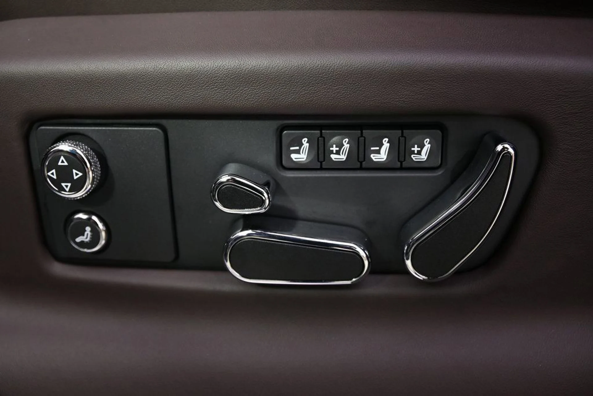 mph013_4029656661_69ef5c67a252461183a0987de6e1b2fc_b9cea694fc