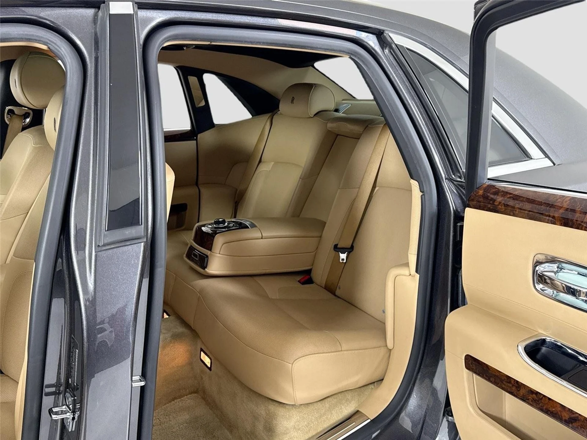 mph013_4030314426_28a7129d4b0cbd1f823029ed28db907c_6fb16a1b85