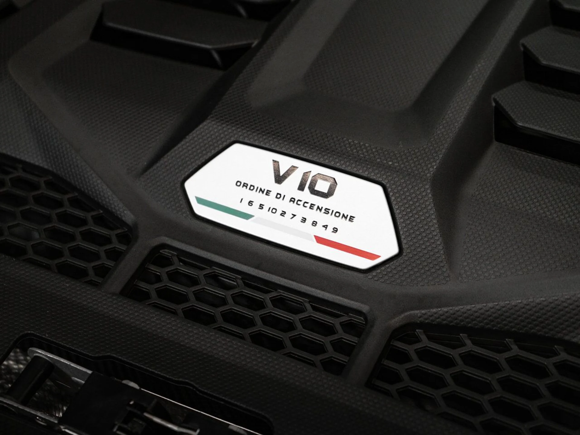 mph013_4039825784_lamborghini_huracan_evo_2020_383f81bebb