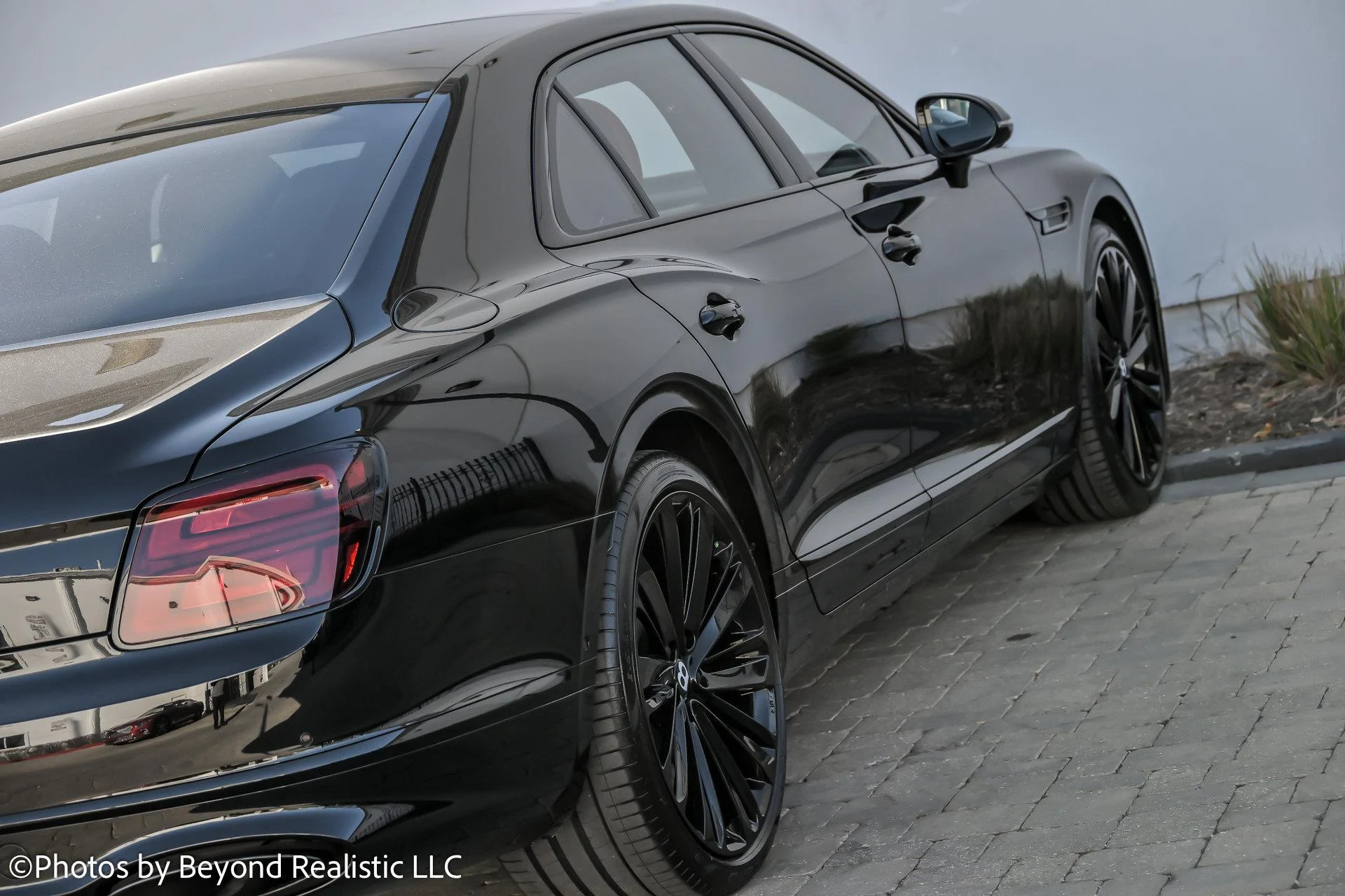 mph013_4047876105_Used_2024_Bentley_Flying_Spur_Speed_1767260385_a59c1e28e3