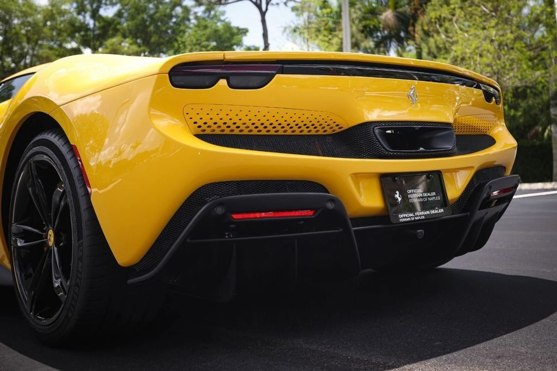 mph013_4048707692_eca8b4083a8da424c851610f35b1669c_4c0f4ccec9