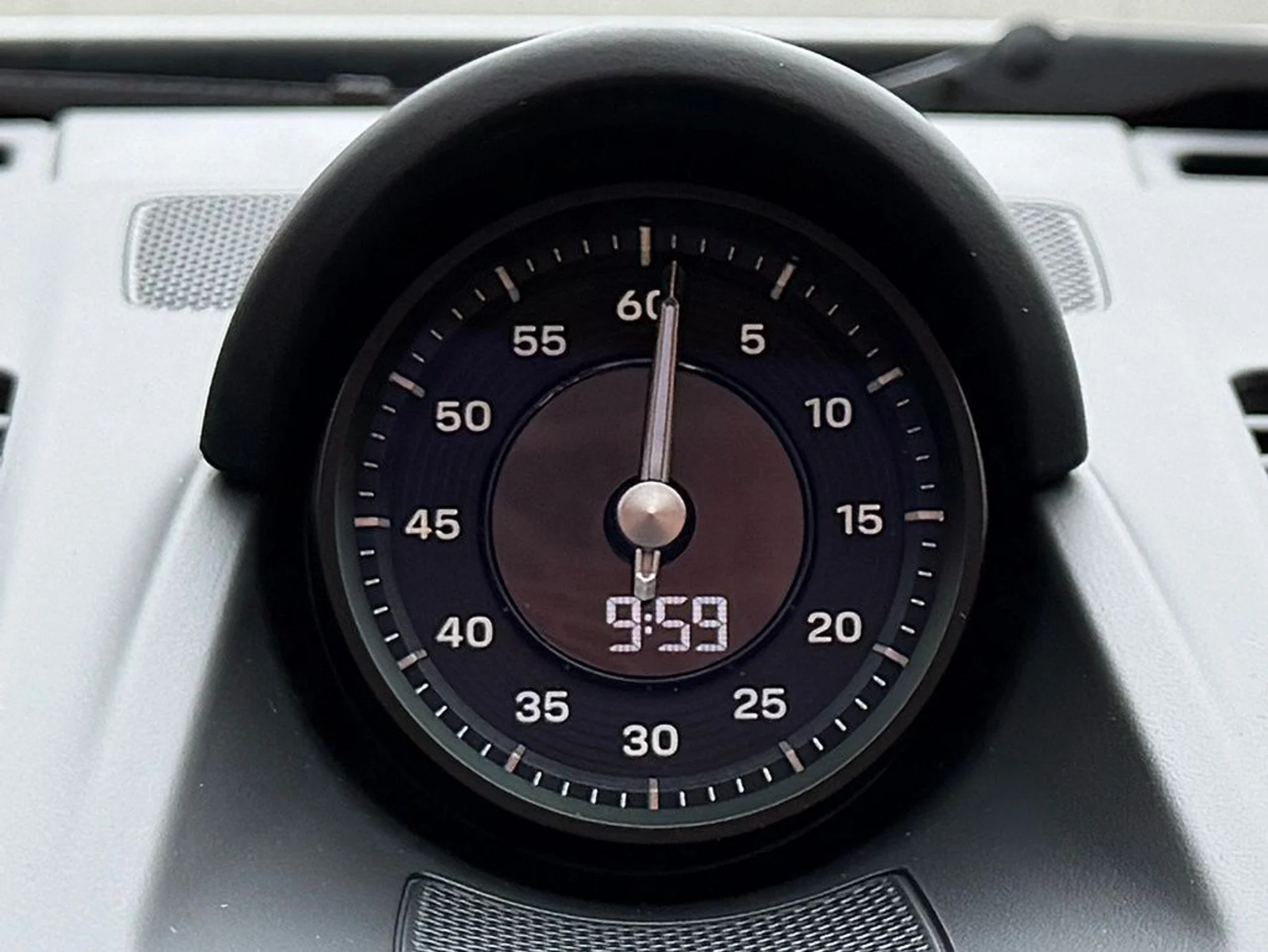 mph013_4049826112_220640d89e1a033b9161557251c0c242x_402a1a9284