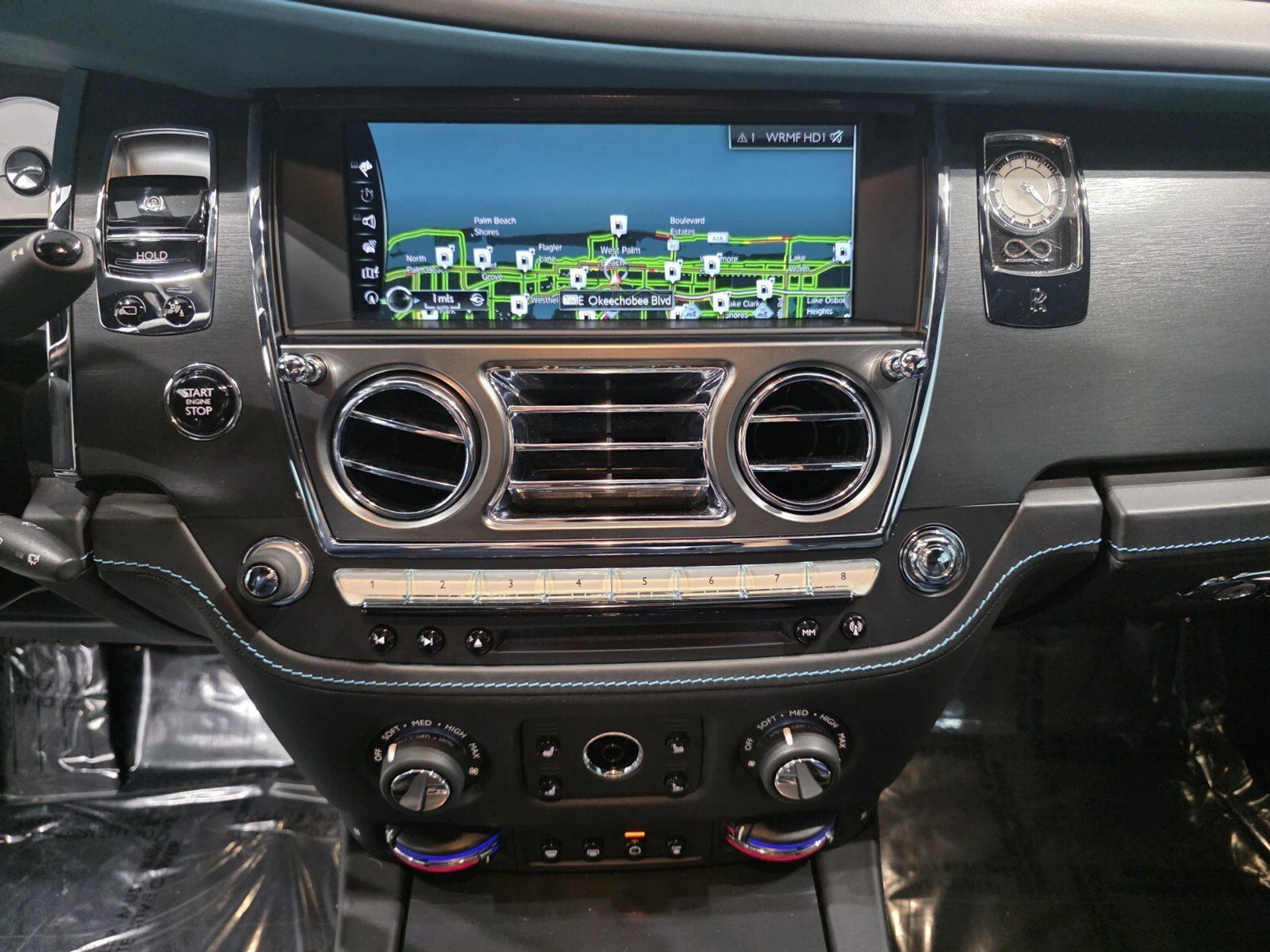 mph013_4052796729_fcec2ec2ab76711dbfec729aeab2be07_b6473f2379