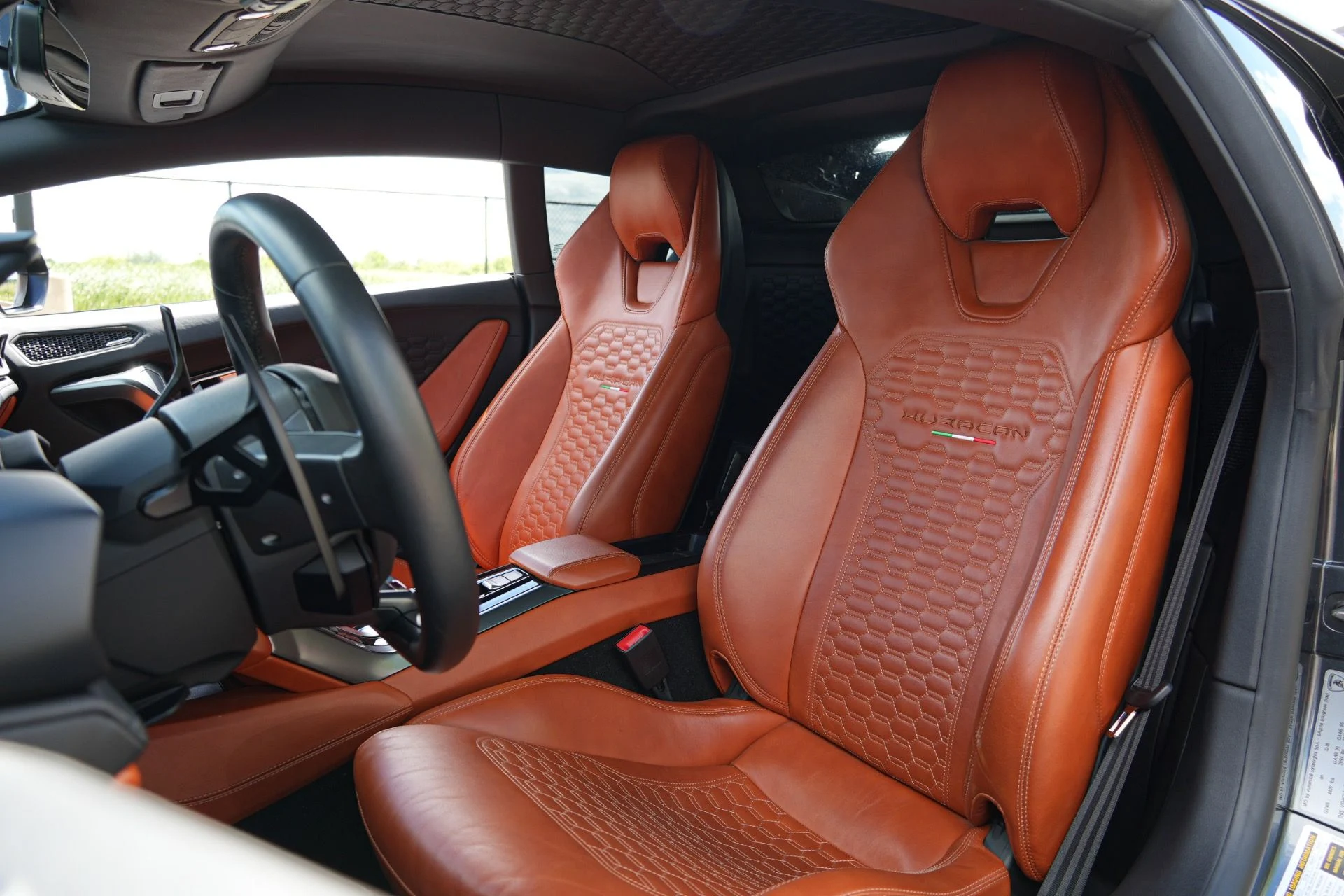 mph013_4055745456_Used_2019_Lamborghini_Huracan_LP_580_2_1779311317_19264f8f59