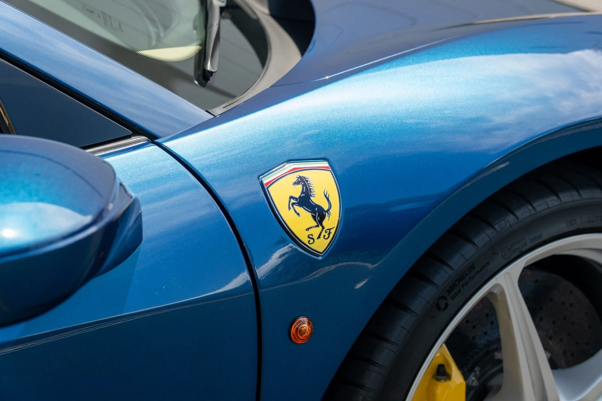 mph013_4056312715_Used_2014_Ferrari_458_Spider_1757965695_74c1c1f750