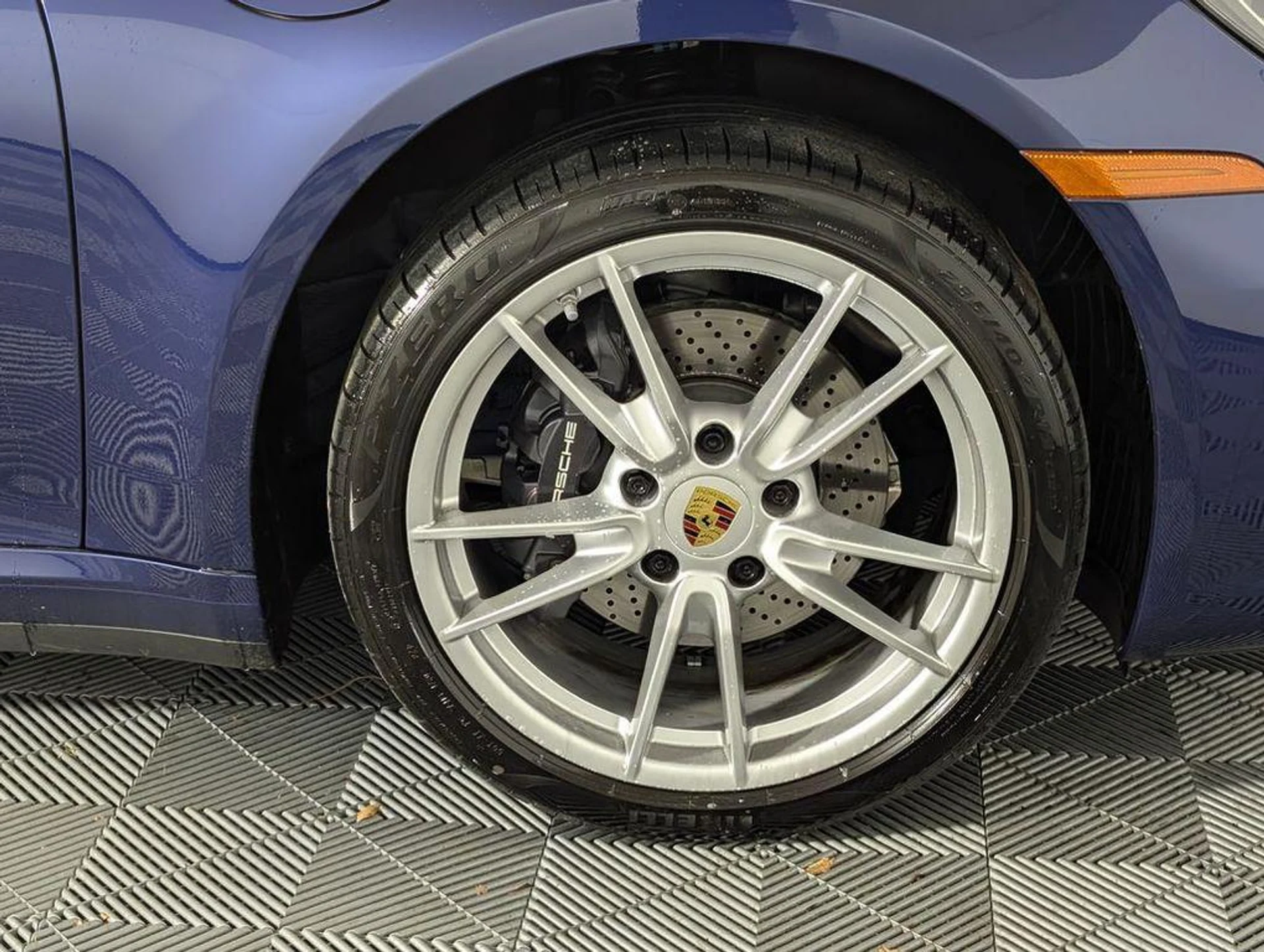 mph013_4058864115_6_GT_85i_8ufi_QYBZT_Pr_Mw_Cuy_Kkq_I_7304b6b88c