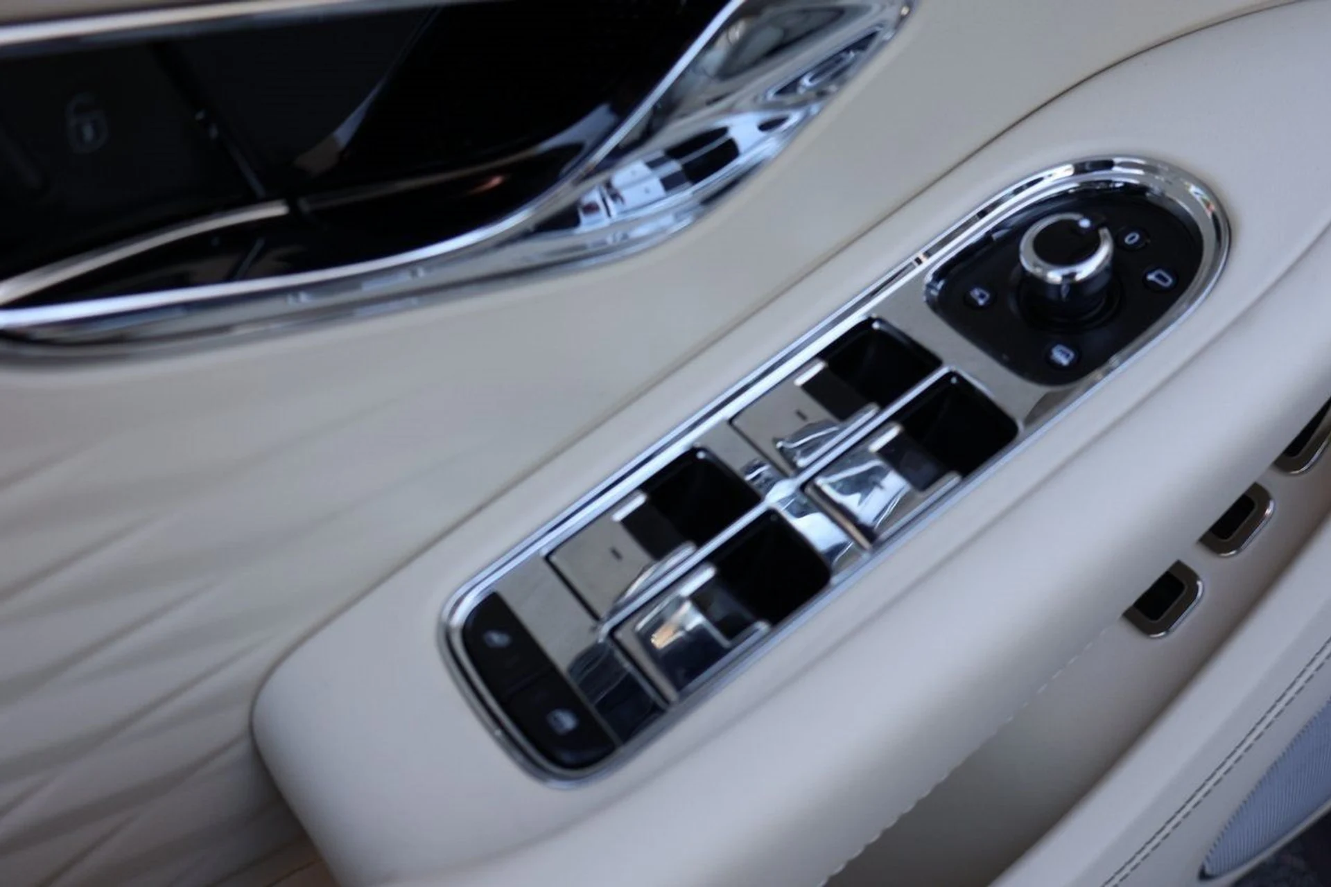 mph013_4078149188_14_a2fcc240f4