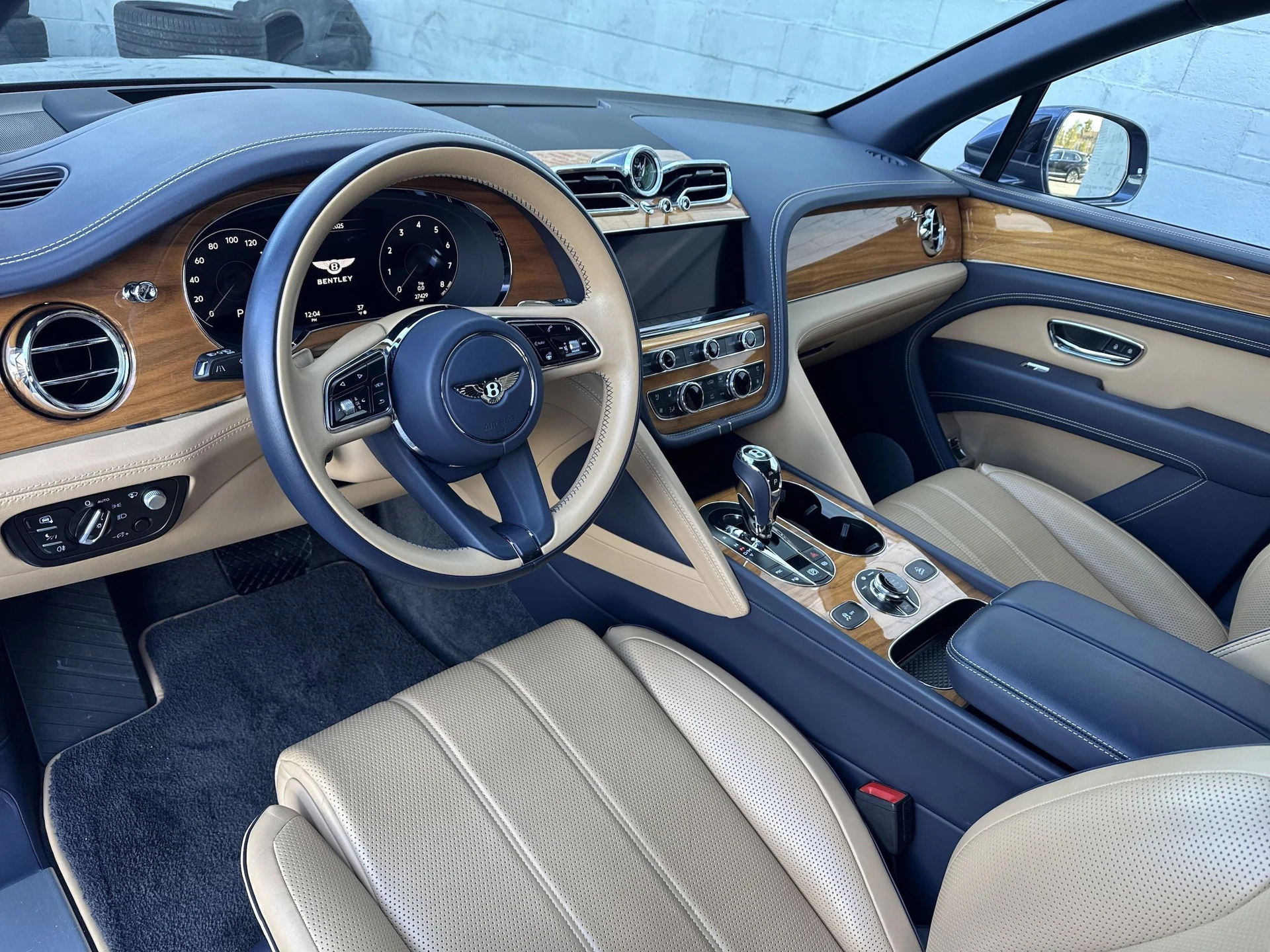 mph013_4081032263_0af9415af00f1da65aa4e1fcee529b37x_204c131bc1