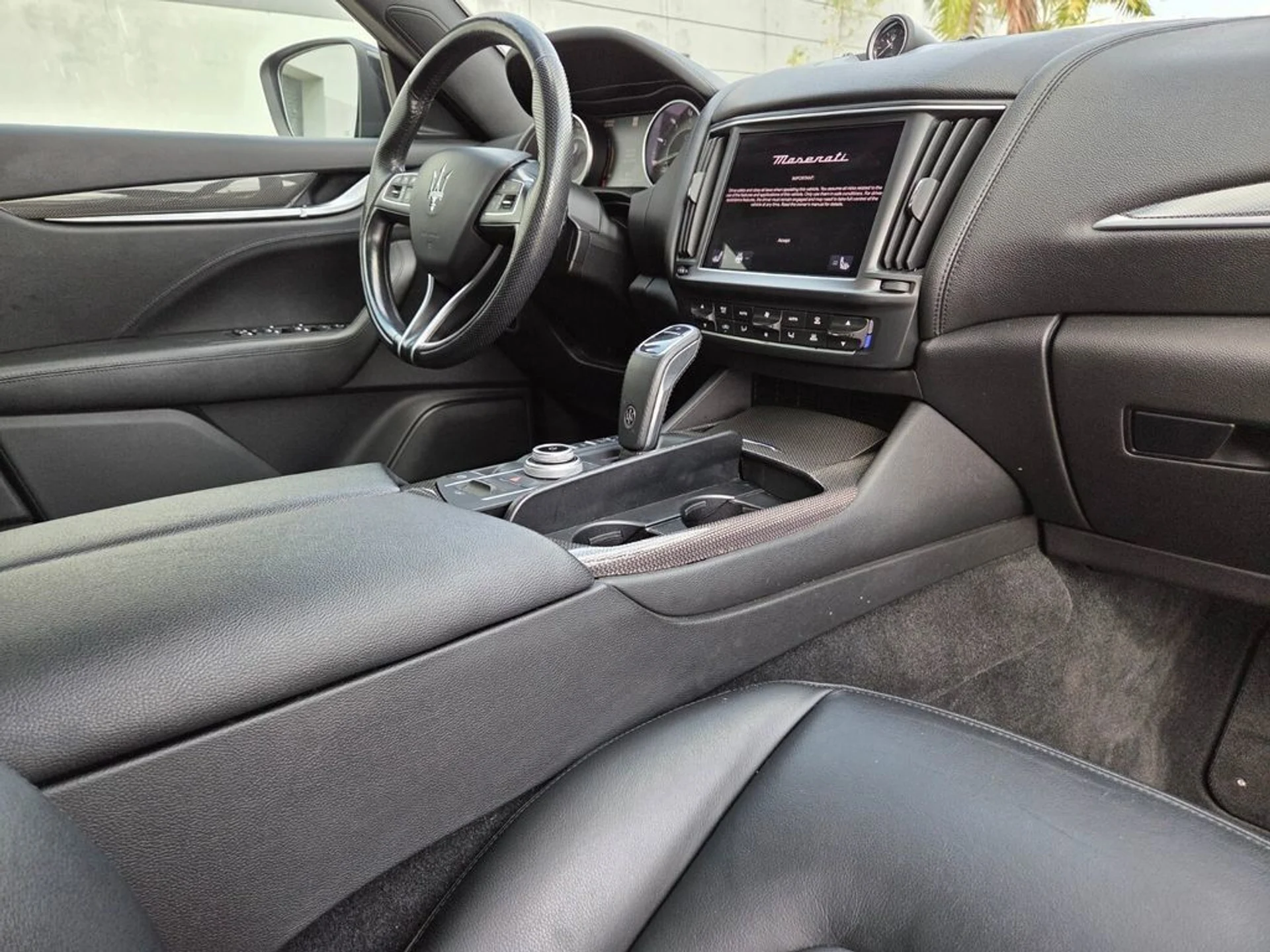 mph013_4081533386_b0b4c32f0d9265a24c6ff4537d193808_4a42721bf6