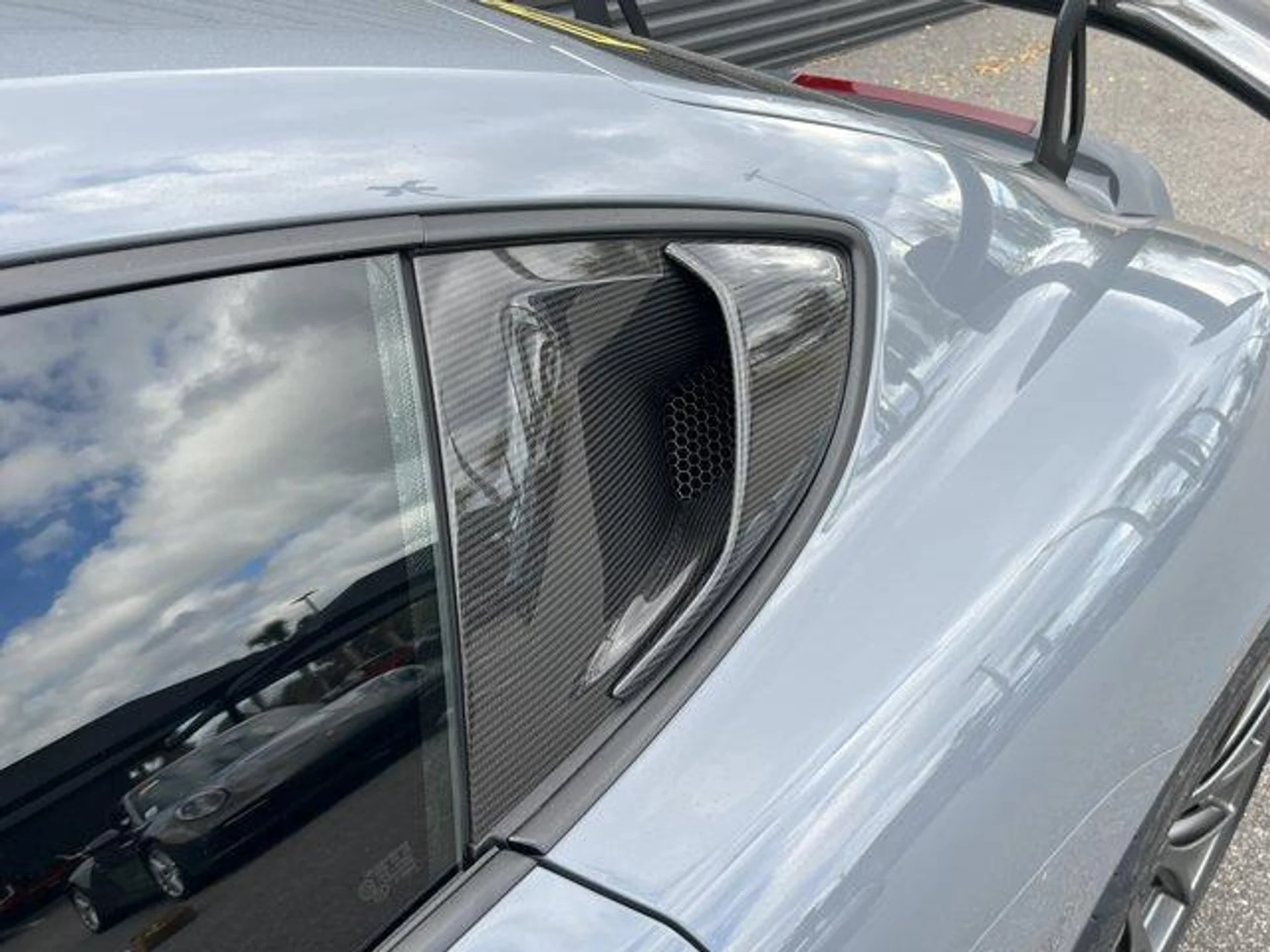 mph013_4083509438_7_Jg55_Op_UTY_Xi_ZSF_6sxn_Bb_F1_Hal4_c40c3dc4b6