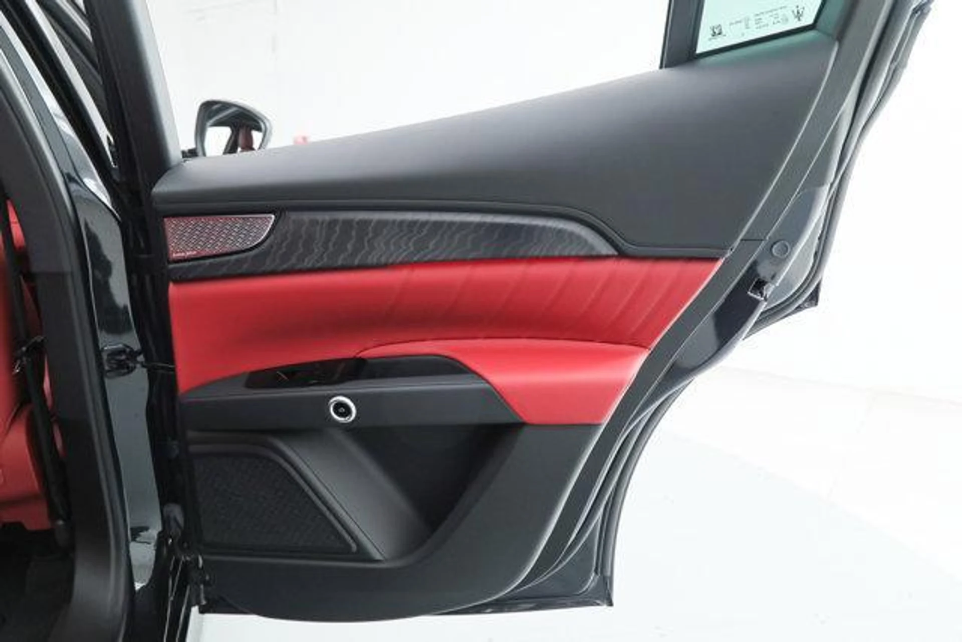 mph013_4084965457_7c_SS_8i9n_Z79_Oz_ZLW_25_H_Ezp_R_Fovo_131e213562