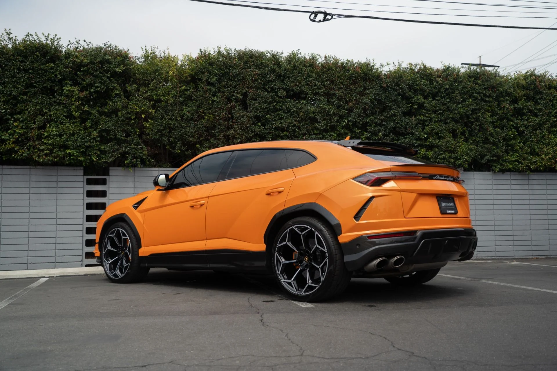 mph013_4085154510_Used_2022_Lamborghini_Urus_1755127635_0482f5fbe3