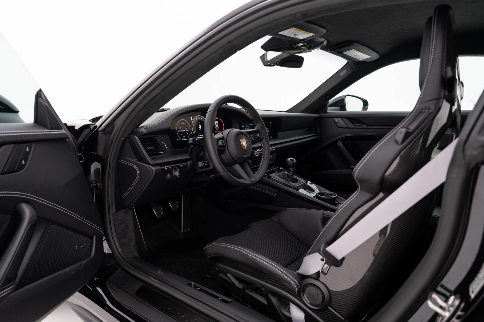 mph013_4085430676_Used_2026_Porsche_911_GT_3_Touring_1774627050_6d35e716fa