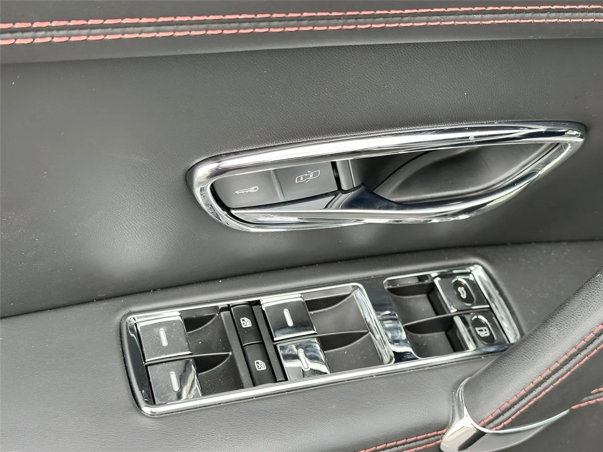 mph013_4089951037_b73faf74b979ad46df3307dad0e9426b_f53e5c58ee