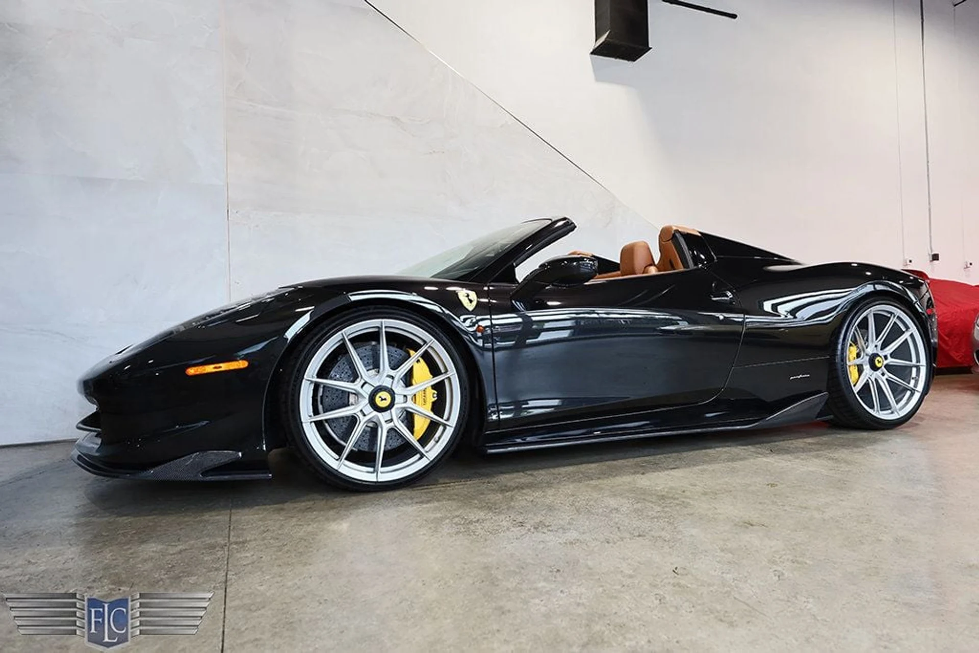 mph013_4092849954_used_2013_ferrari_458_spider_9689_23036593_14_1024_5a1af11489