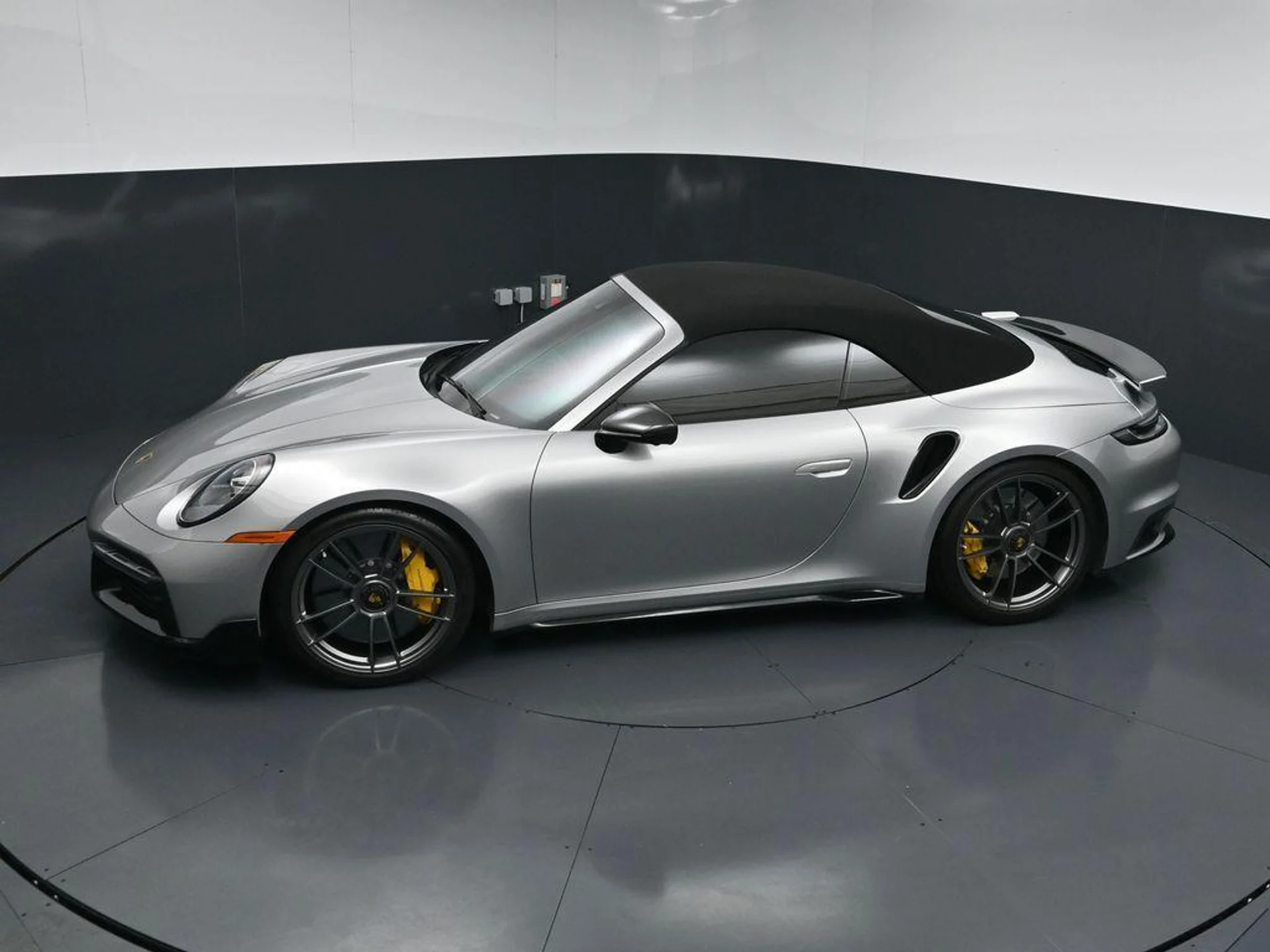 mph013_4095572646_jvc_UM_4s_Bq_N_Hrb_LO_41_Y_Wx_X_Mc_QKA_a6174084ea