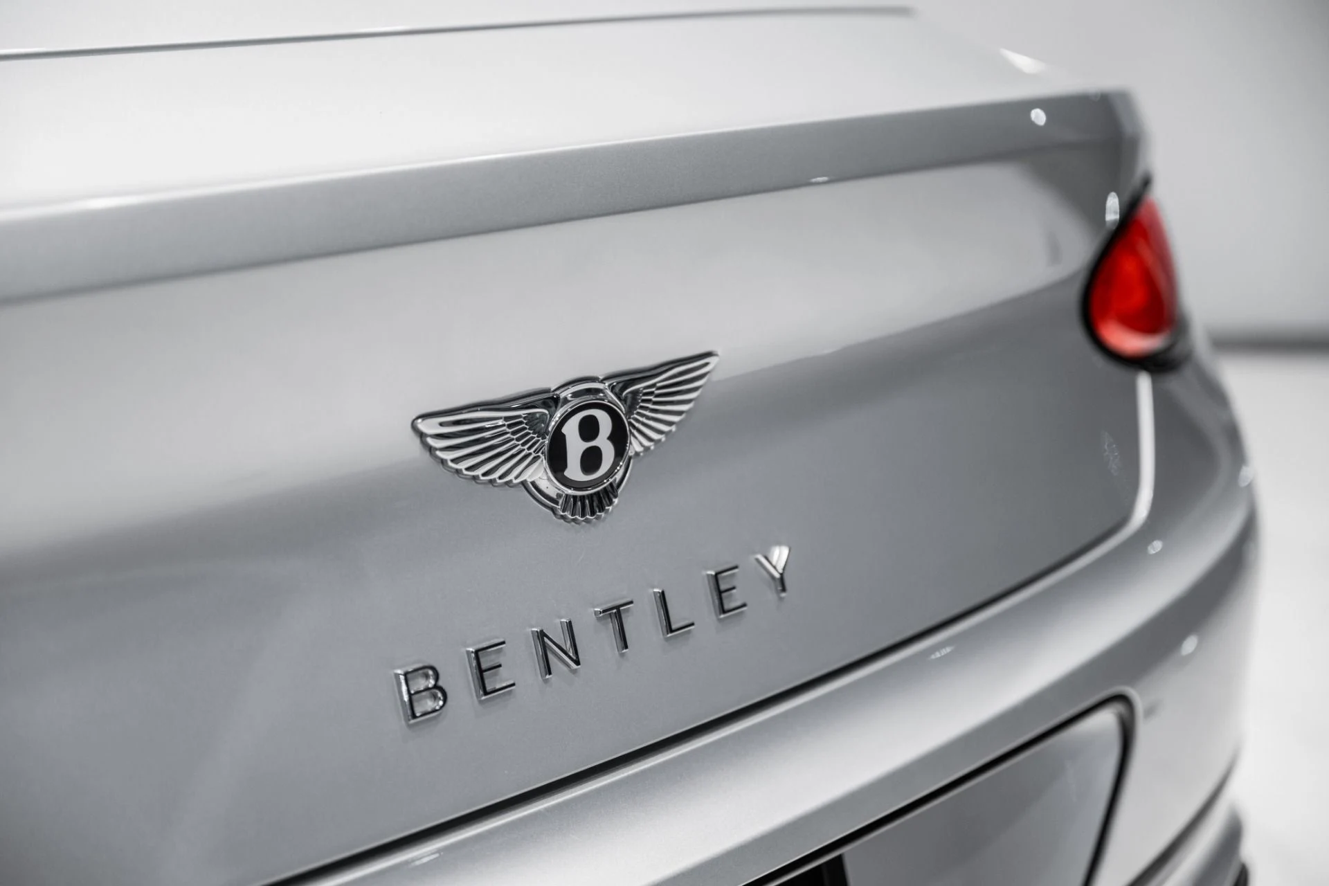 mph013_4100102881_Used_2021_Bentley_Continental_GT_V8_1778252167_afd7f79683