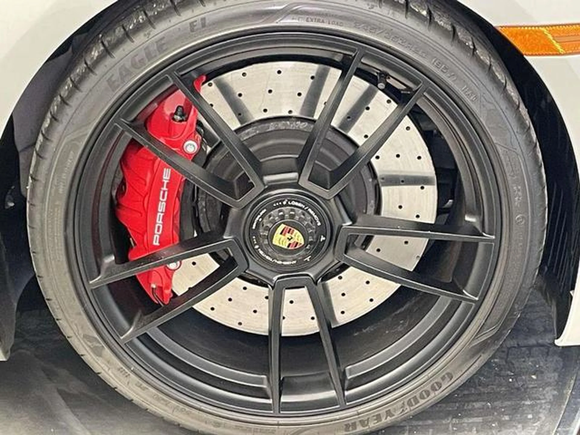 mph013_4108734770_A_En0ln9ccof7n_Pw_P3ekn_H_Je_C9w_Q_d260a0cbd4