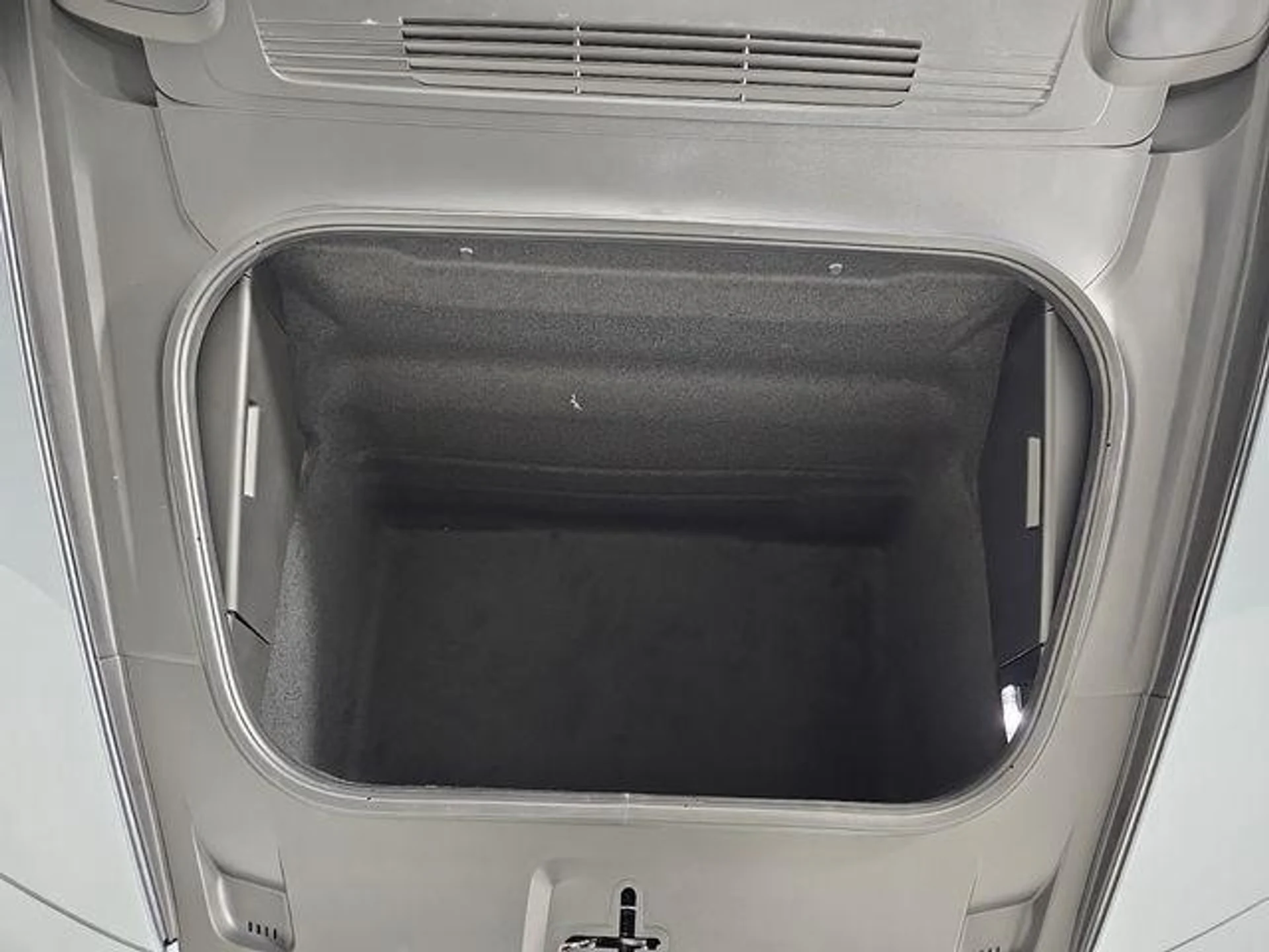 mph013_4109499408_Y_Oj_I_ujf_V1_Rf_G_Rrmf_V_u_G2_O1c_Q_5b2a012f9a