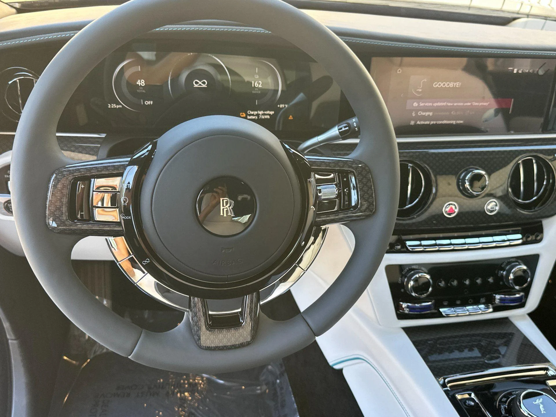 mph013_4118672455_New_2026_Rolls_Royce_Spectre_Black_Badge_1773996535_8b027af6b7