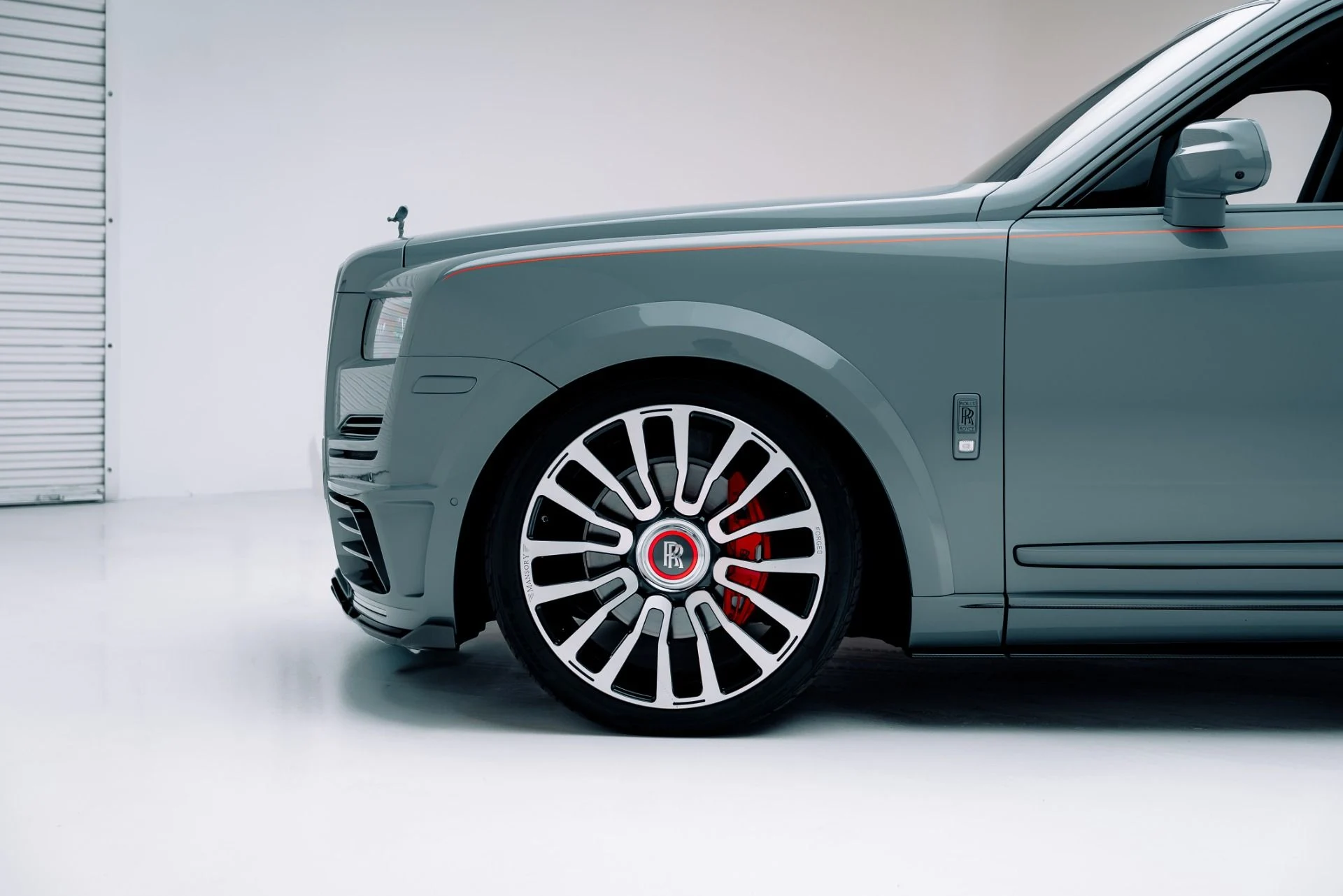 mph013_4127369716_Used_2020_Rolls_Royce_Cullinan_1764611808_41569ff2fe