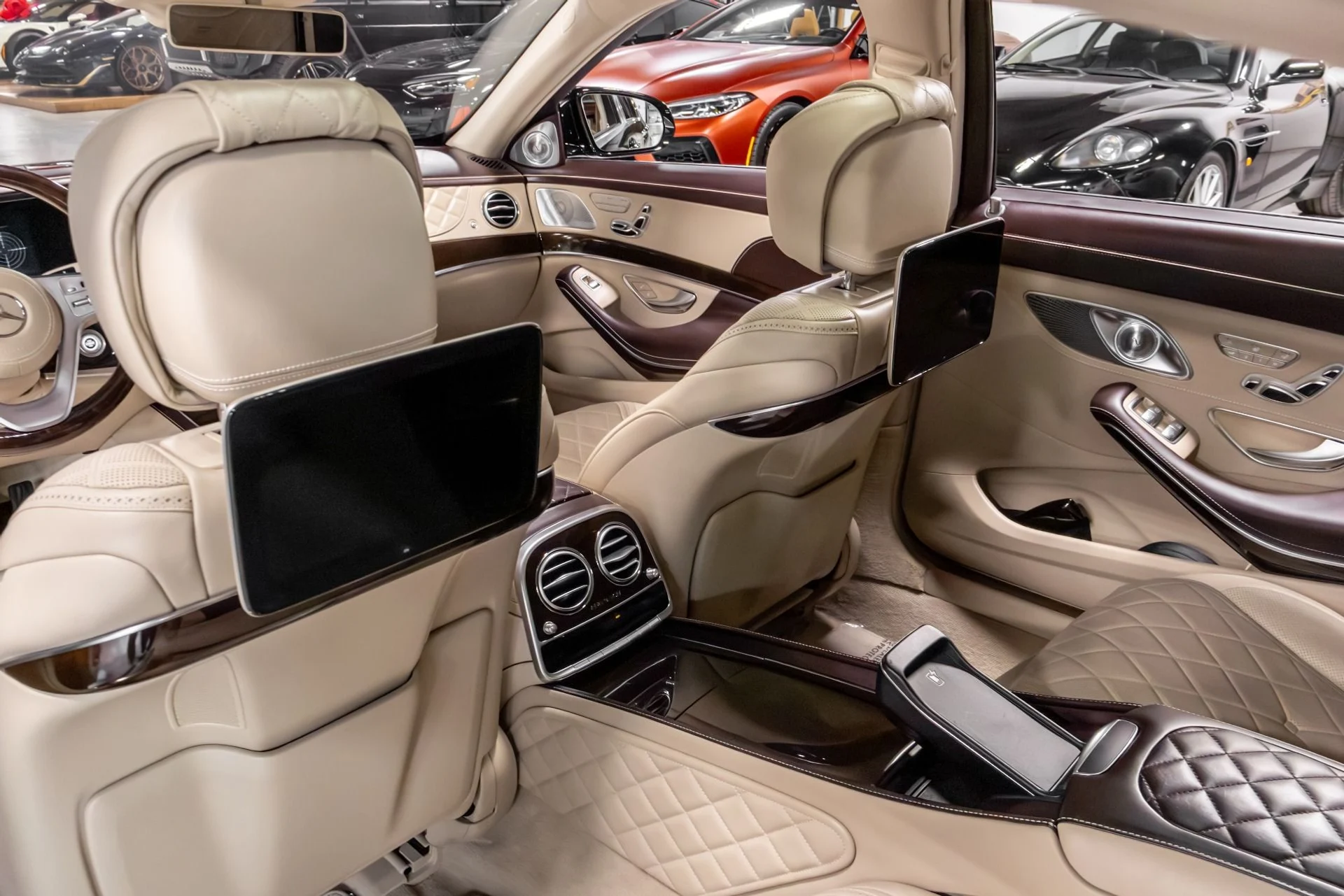 mph013_4127873767_Used_2020_Mercedes_Benz_S_Class_Maybach_S_560_4_MATIC_1762813643_eadb52cb11