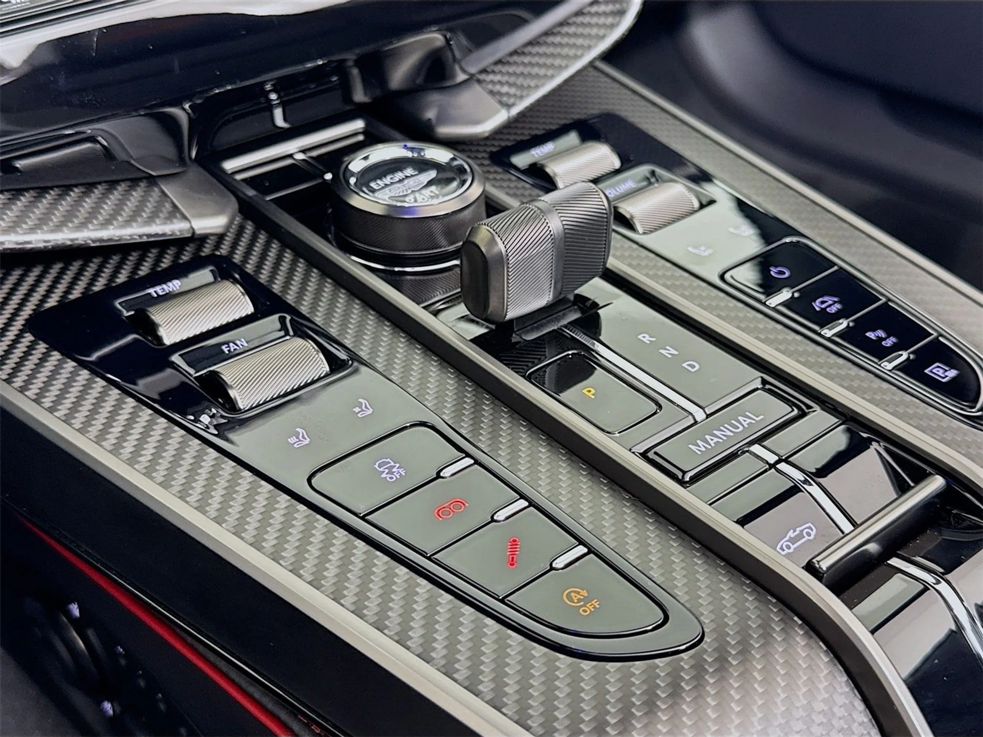 mph013_4142061288_758be25b74503e6ab47ad231328ea5dbx_d89c04d4fd