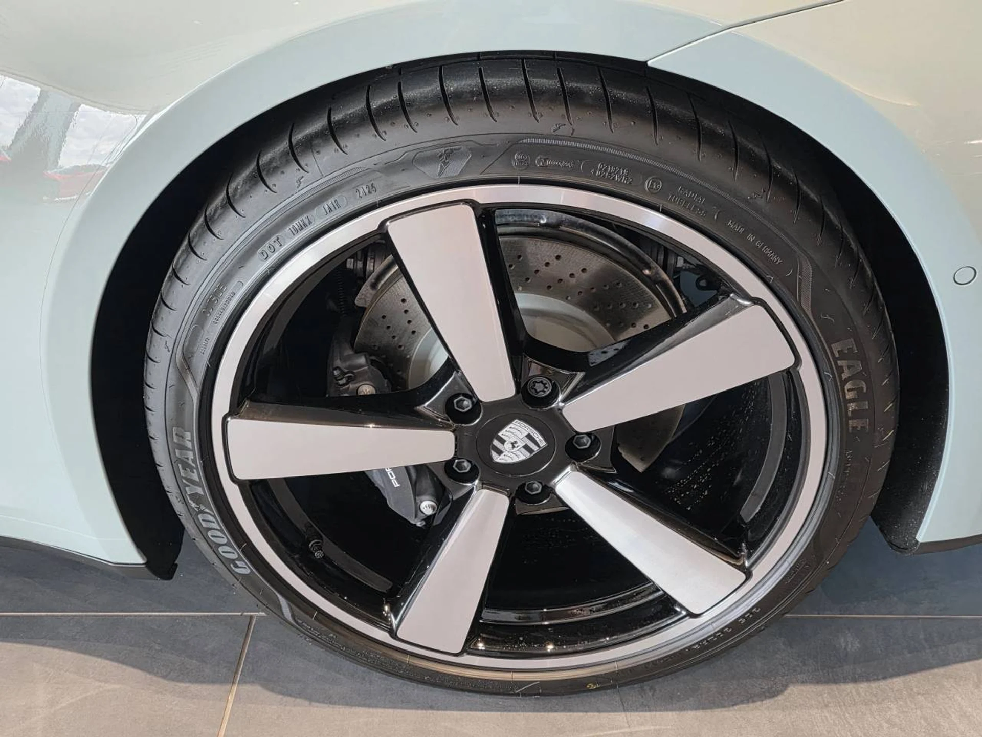 mph013_4147491299_1280_2825277f29