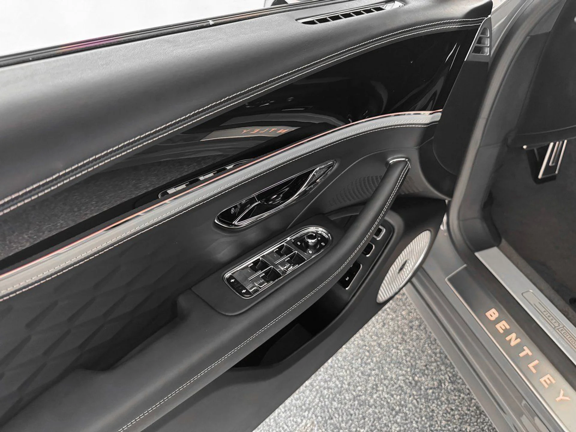 mph013_4148408144_c67694978c80706134df480225a42f16x_72f599b2a0