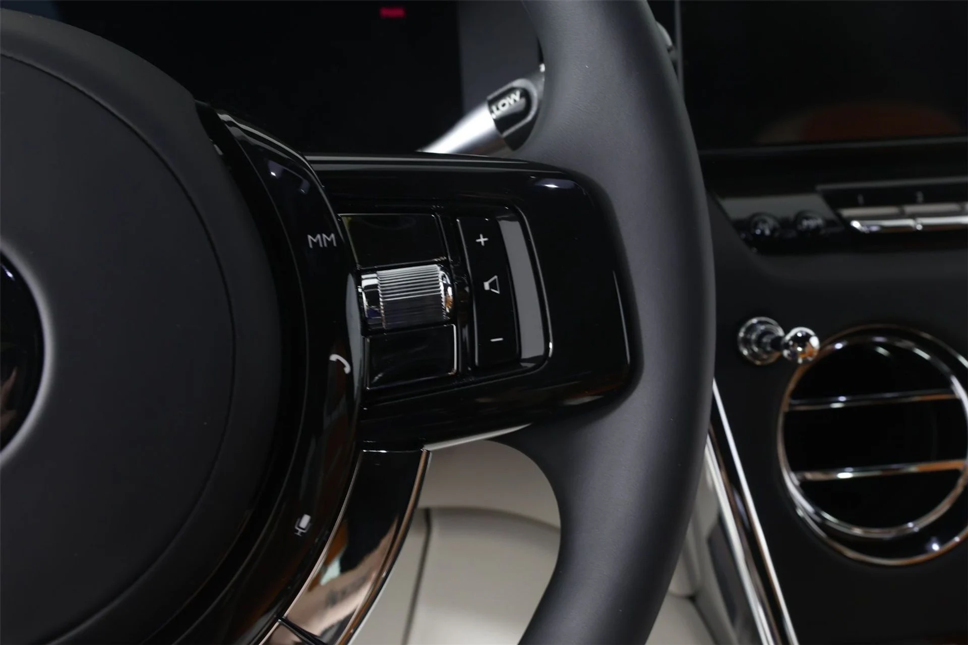 mph013_4155870533_6bcd9f0b115f65823b3243ec59c73b56_5573b7ecc0