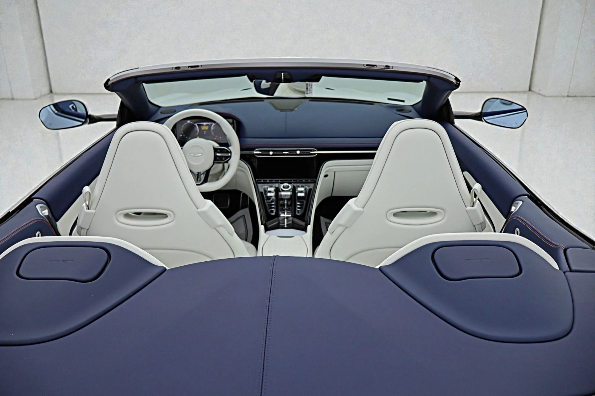 mph013_4161876815_Used_2026_Aston_Martin_DB_12_Volante_5b7f9b1af8
