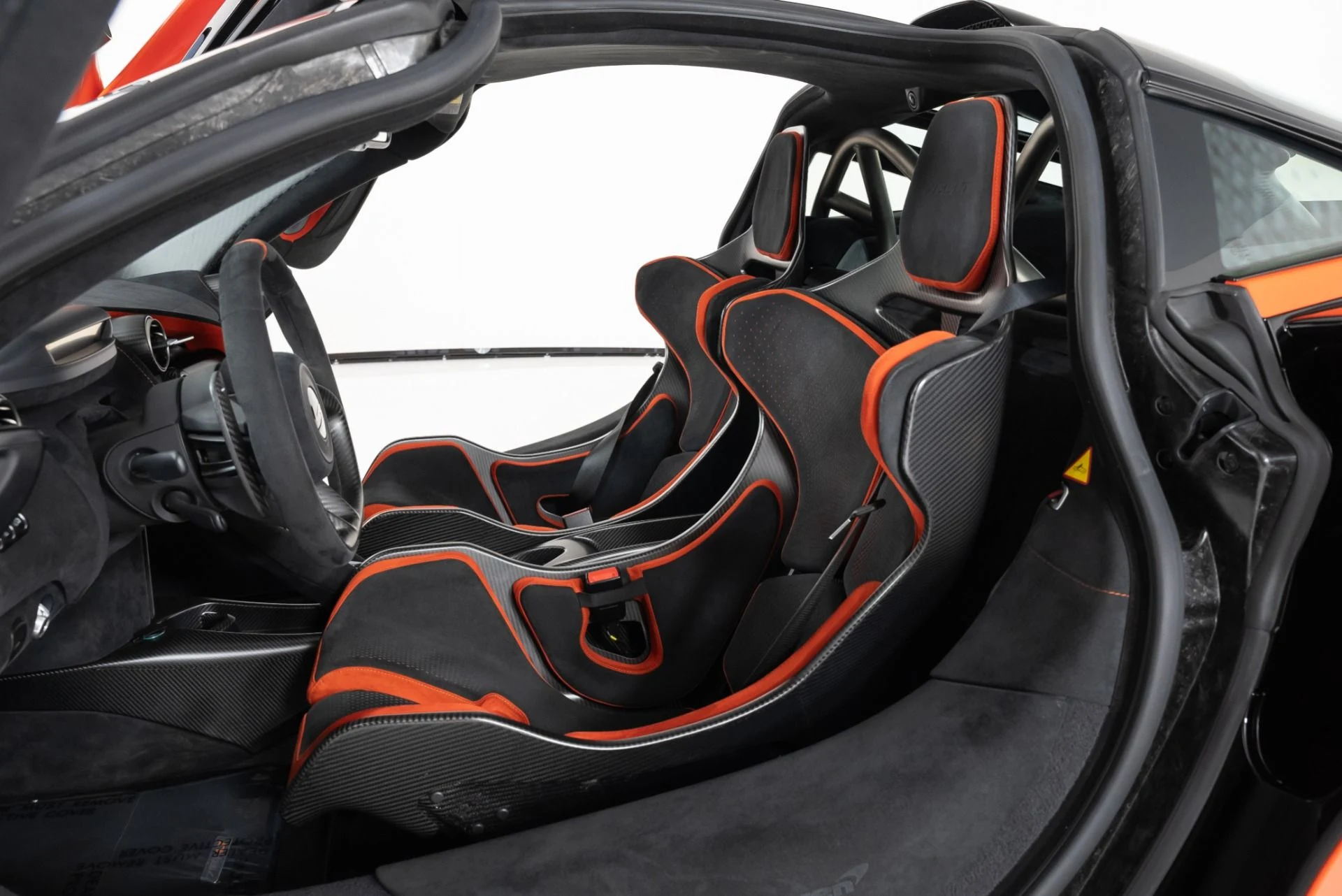 mph013_4165064148_Used_2021_Mc_Laren_765_LT_1746474152_d05cb95bfd