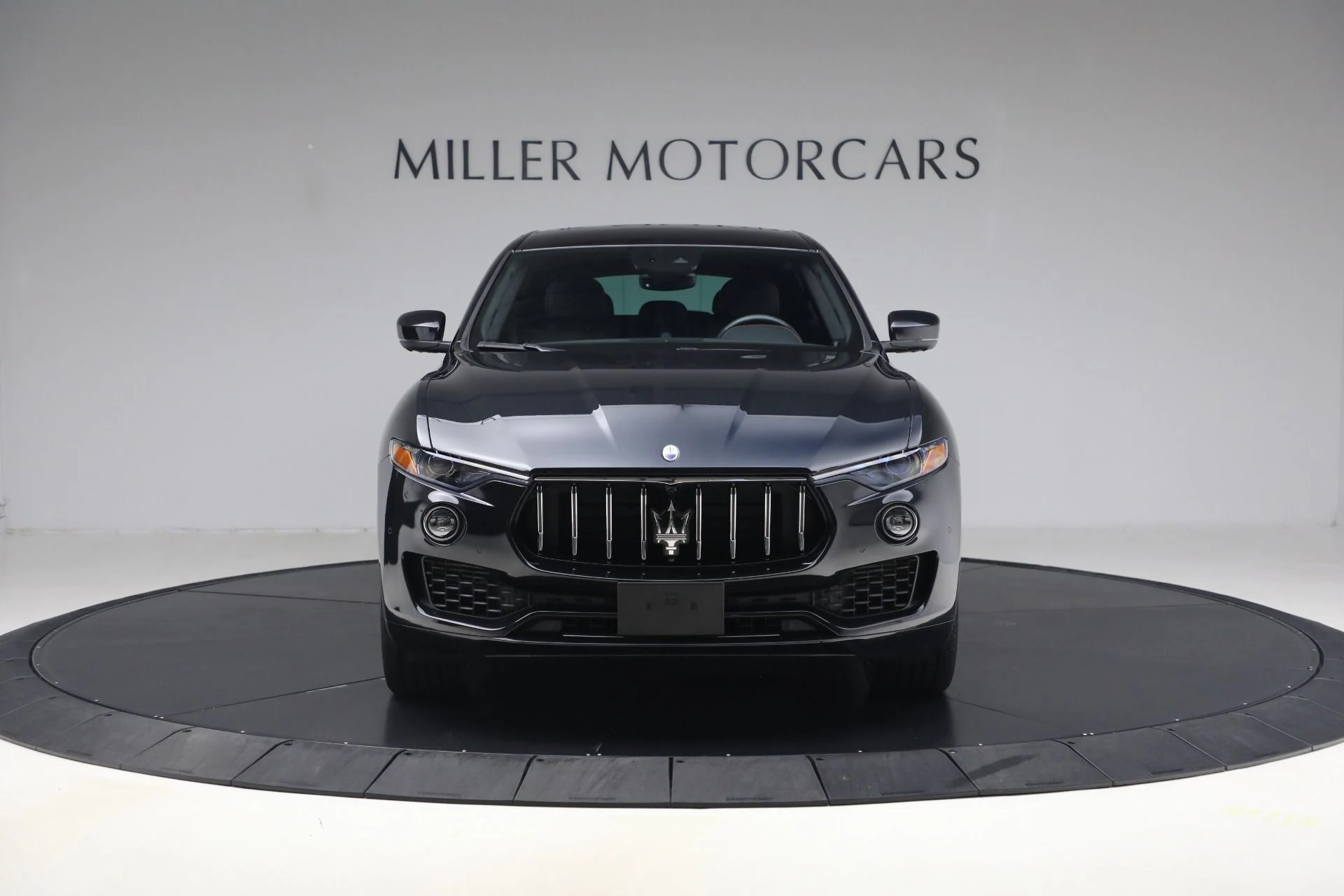 mph013_4171180766_Used_2023_Maserati_Levante_GT_1791466885_2c6ce1c949