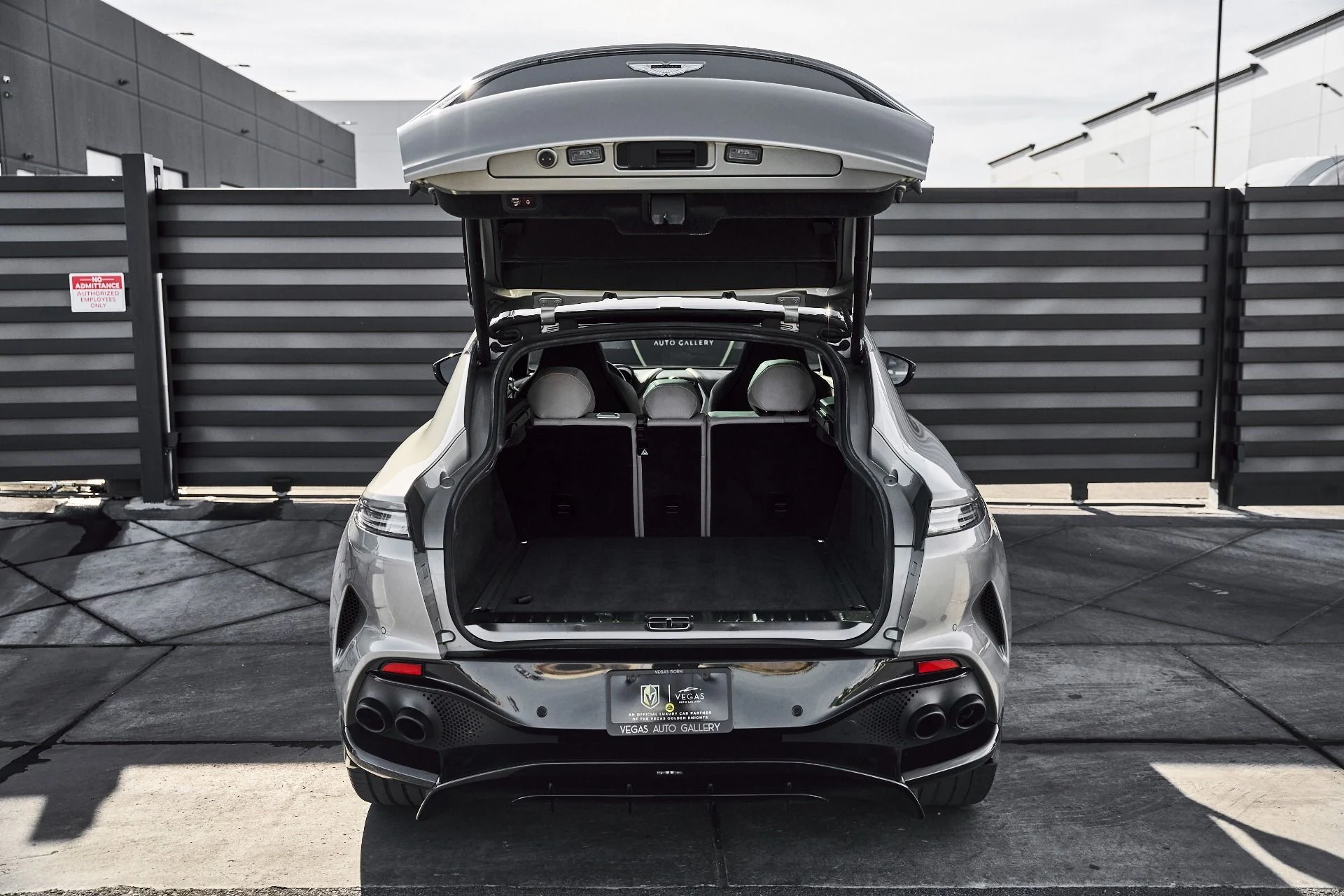 mph013_4174332201_Used_2023_Aston_Martin_DBX_707_1774652351_c61fcd45ba