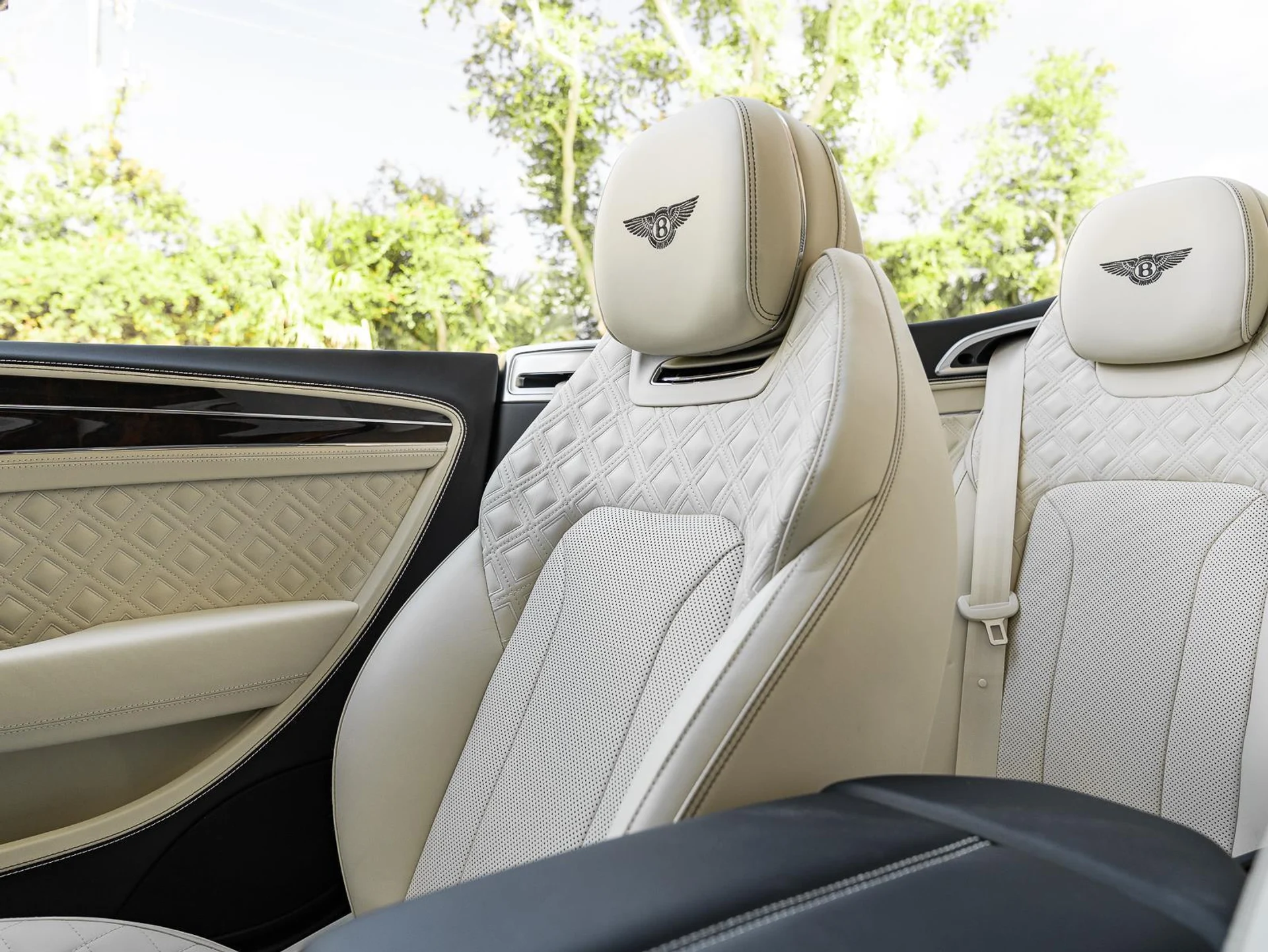 mph013_4176128398_Used_2022_Bentley_Continental_GT_Speed_1780952644_d2c6d32ea5