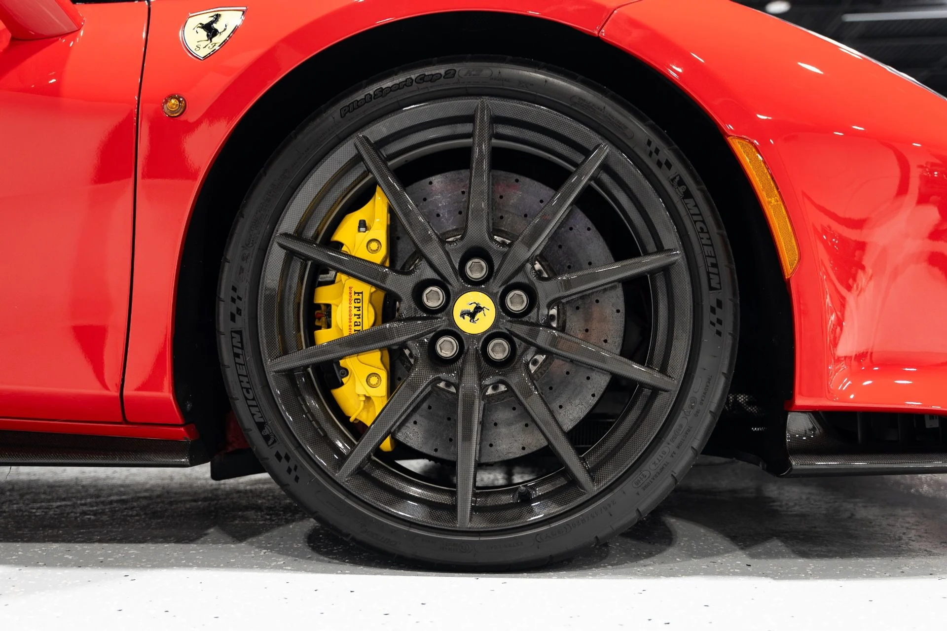 mph013_4183384856_Used_2020_Ferrari_488_Pista_1758067111_1ead53e857