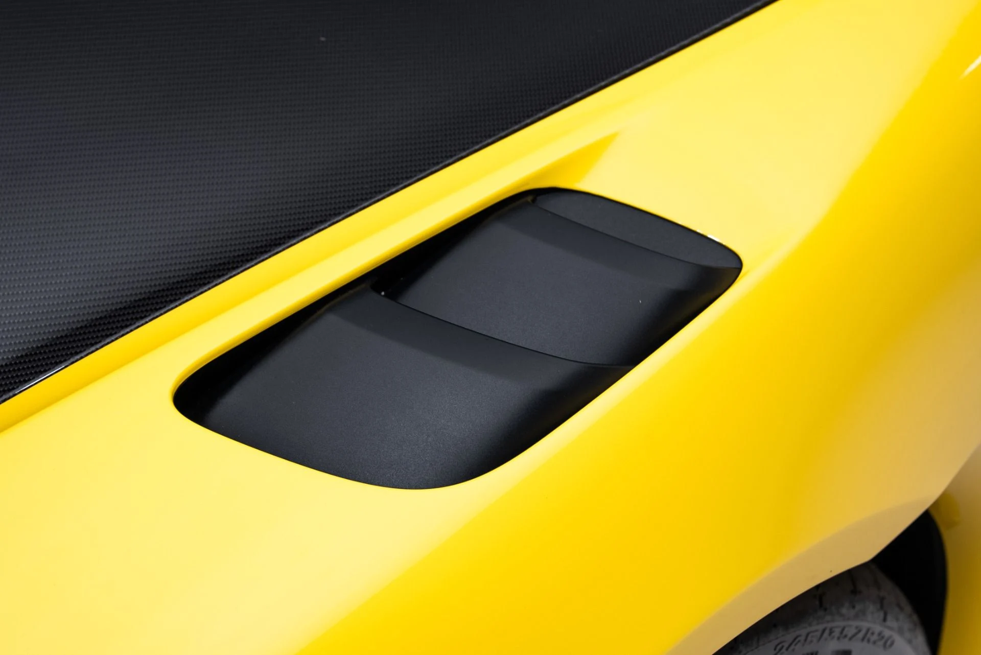 mph013_4183922135_Used_2024_Porsche_718_Cayman_GT_4_RS_1775511445_a2ea813975