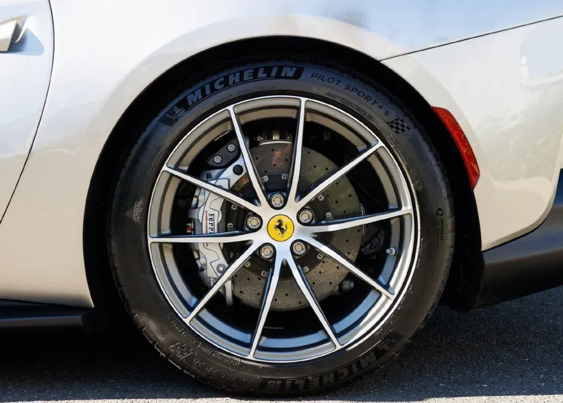 mph013_4200106166_dbf0602fb23f236393ea5099570f3b39_a3086bbe65