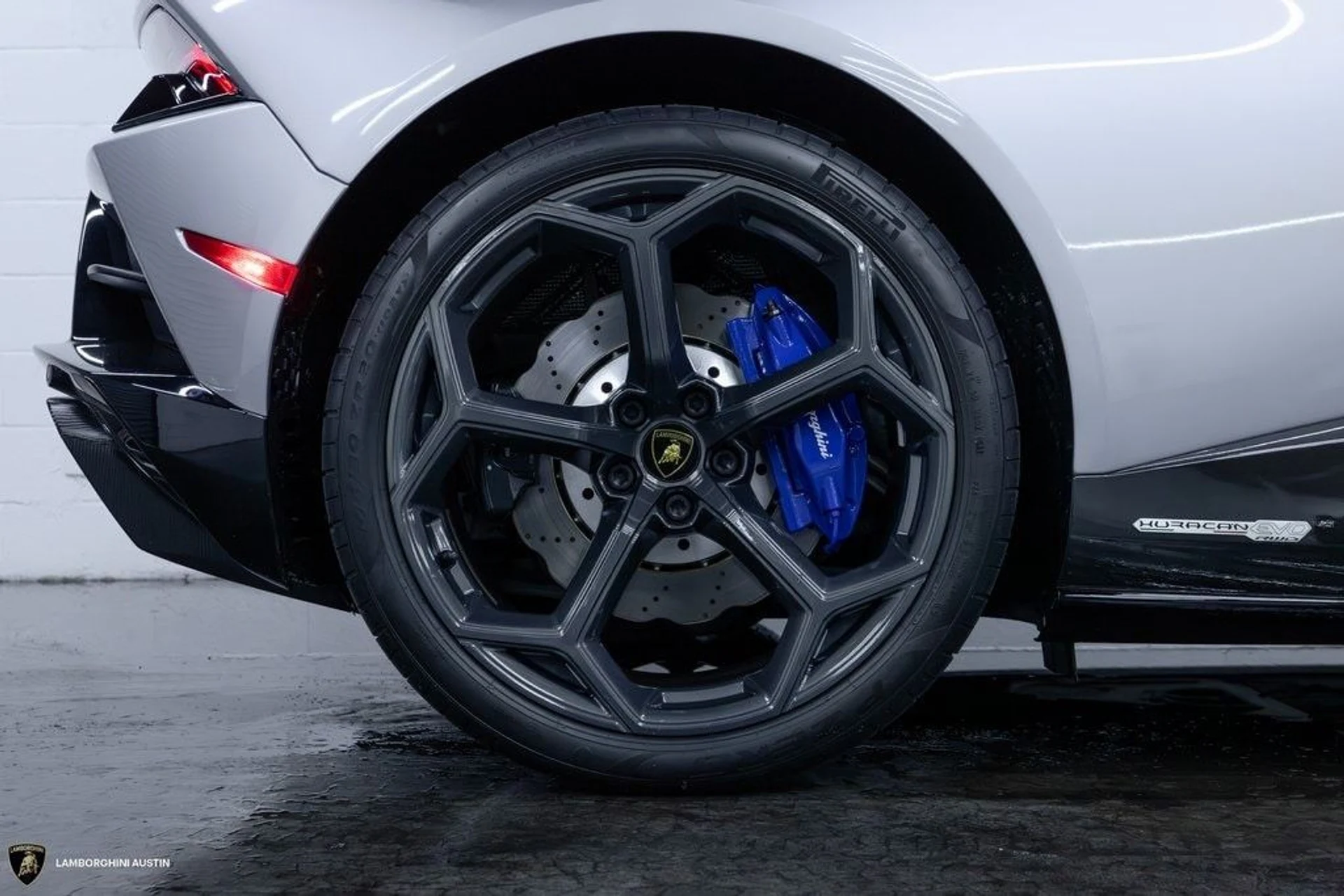 mph013_4203223402_253610156e4c1fe33b0daea2f72aad2dx_6cbcea8ded