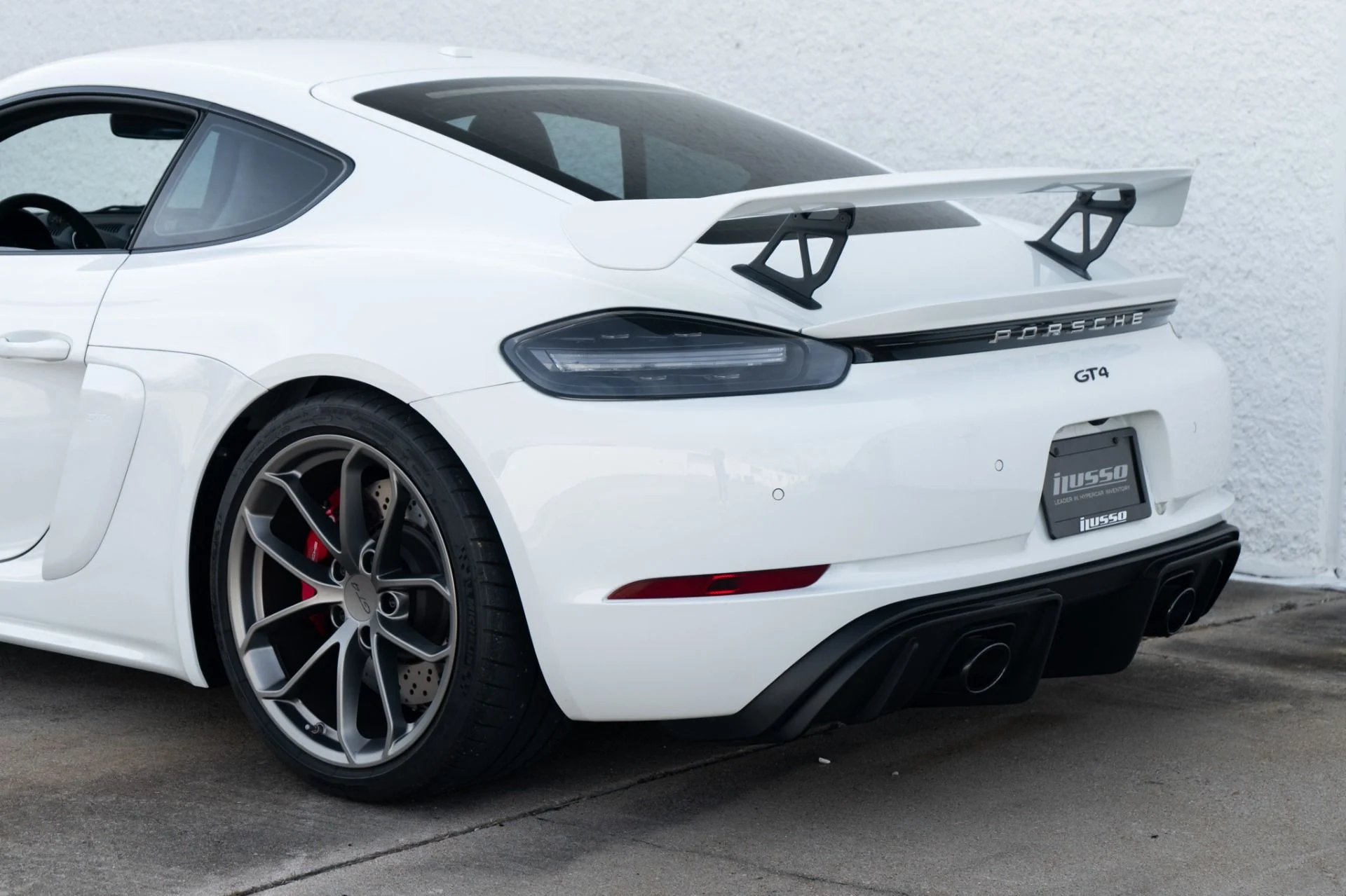 mph013_420566328_Used_2022_Porsche_718_Cayman_GT_4_1773698341_b850378e6c