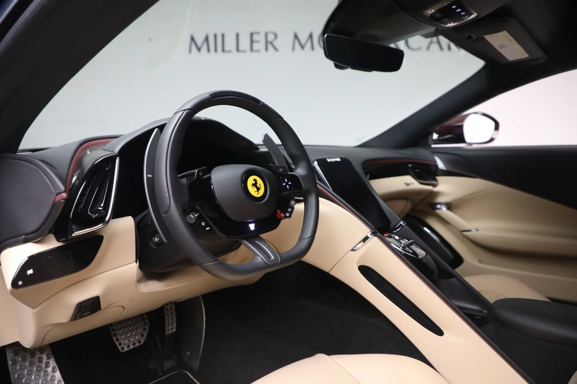 mph013_4209011884_Used_2023_Ferrari_Roma_1767375733_e6283dfabf