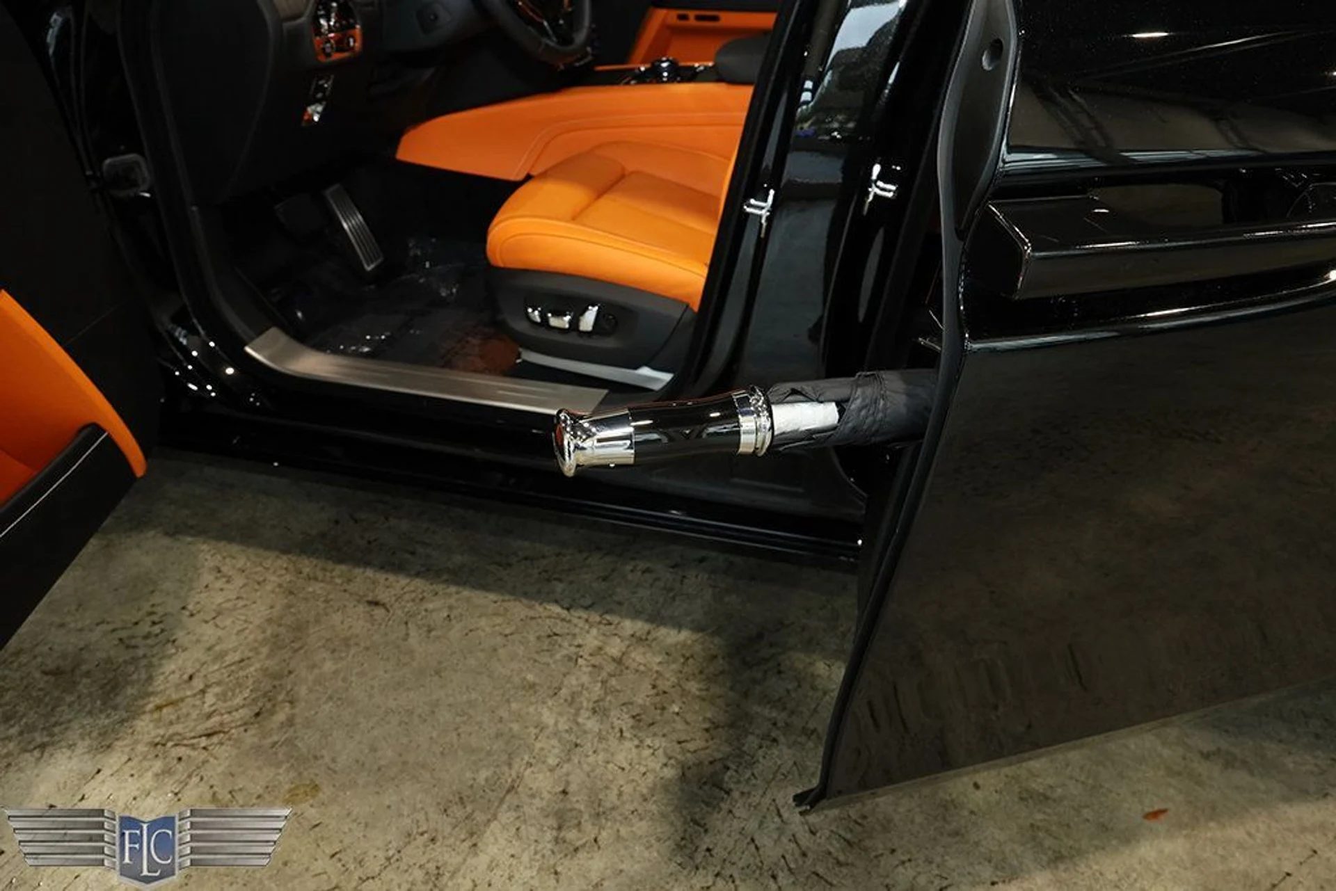 mph013_4209760727_used_2023_rolls_royce_ghost_shootingstarheadlinerilluminatedgrillilluminatedfascia_9689_21720486_14_1024_04a90ba591