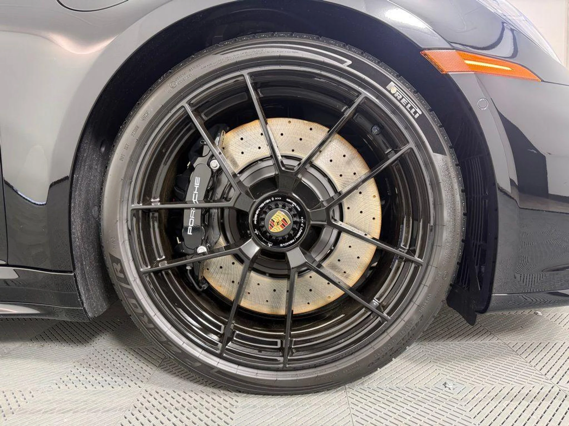 mph013_4210638171_X4v_R5_PMA_Re0_Ex_Da_Tvq_Tfqfz1_VFQ_97678c8db0