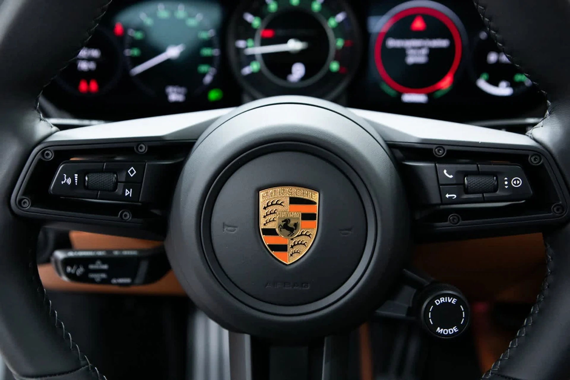 mph013_4213444786_7af40f5d7ff22c011fc4d0073349002ax_3af3e2ff38