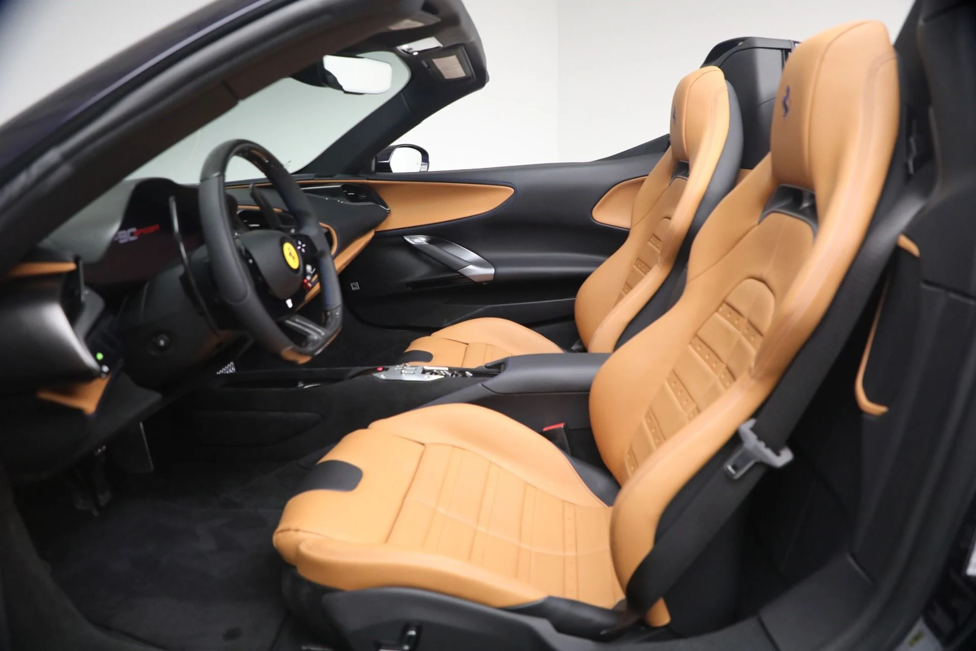 mph013_4231858605_Used_2024_Ferrari_SF_90_Spider_1781813636_71dcb99491