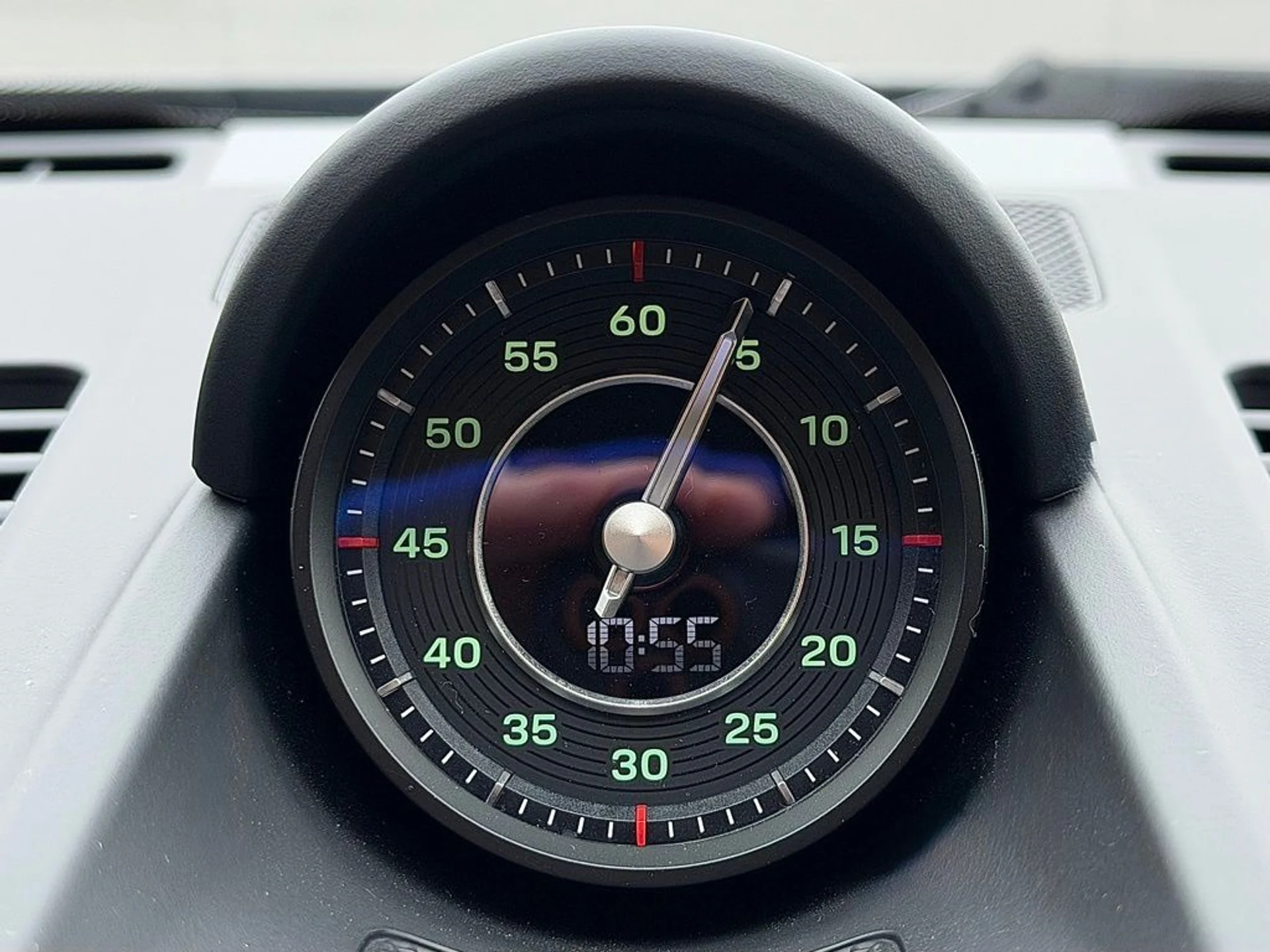 mph013_4234160670_586d99b1508cceb39f47e460410c52a0x_5fd5a7224c