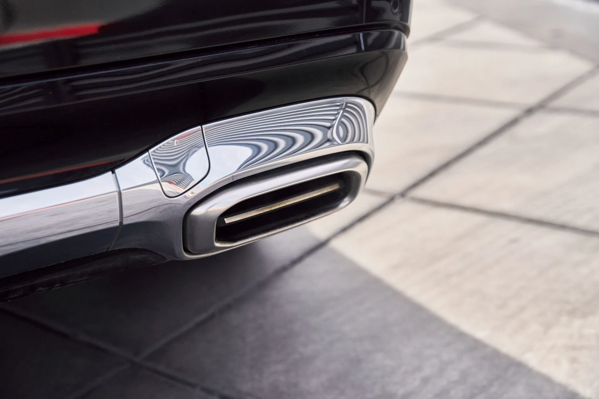 mph013_423487676_Used_2022_Mercedes_Benz_GLS_Maybach_GLS_600_1769655571_112d9c4207