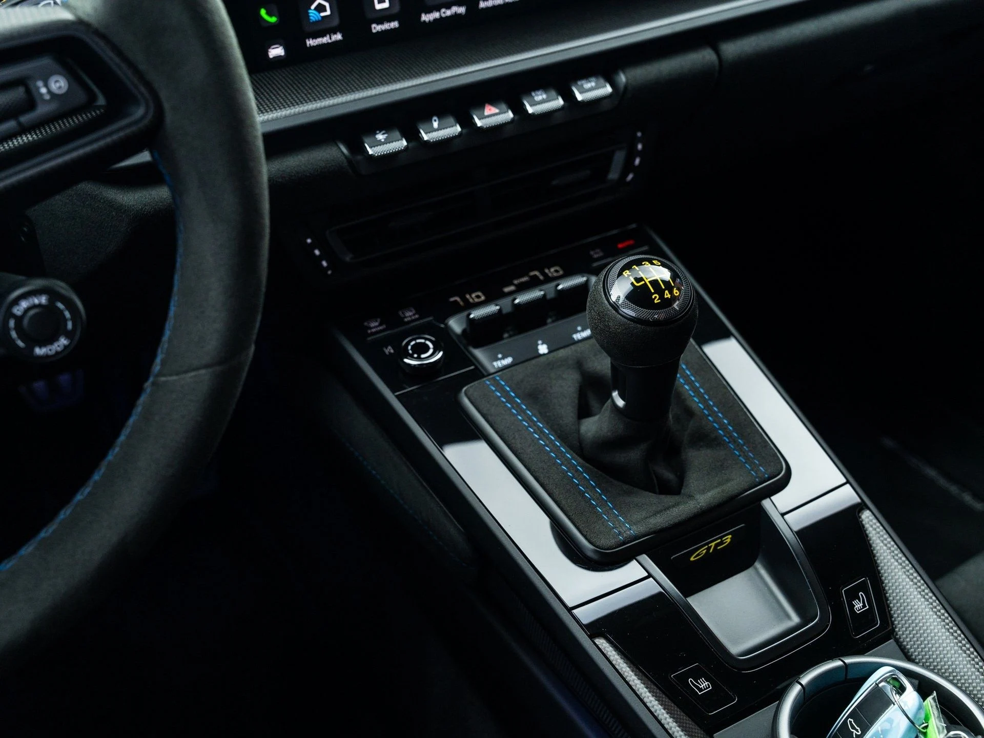 mph013_4245686874_70bbbf67658905b543fb1ffd801e4f5ex_573816677a